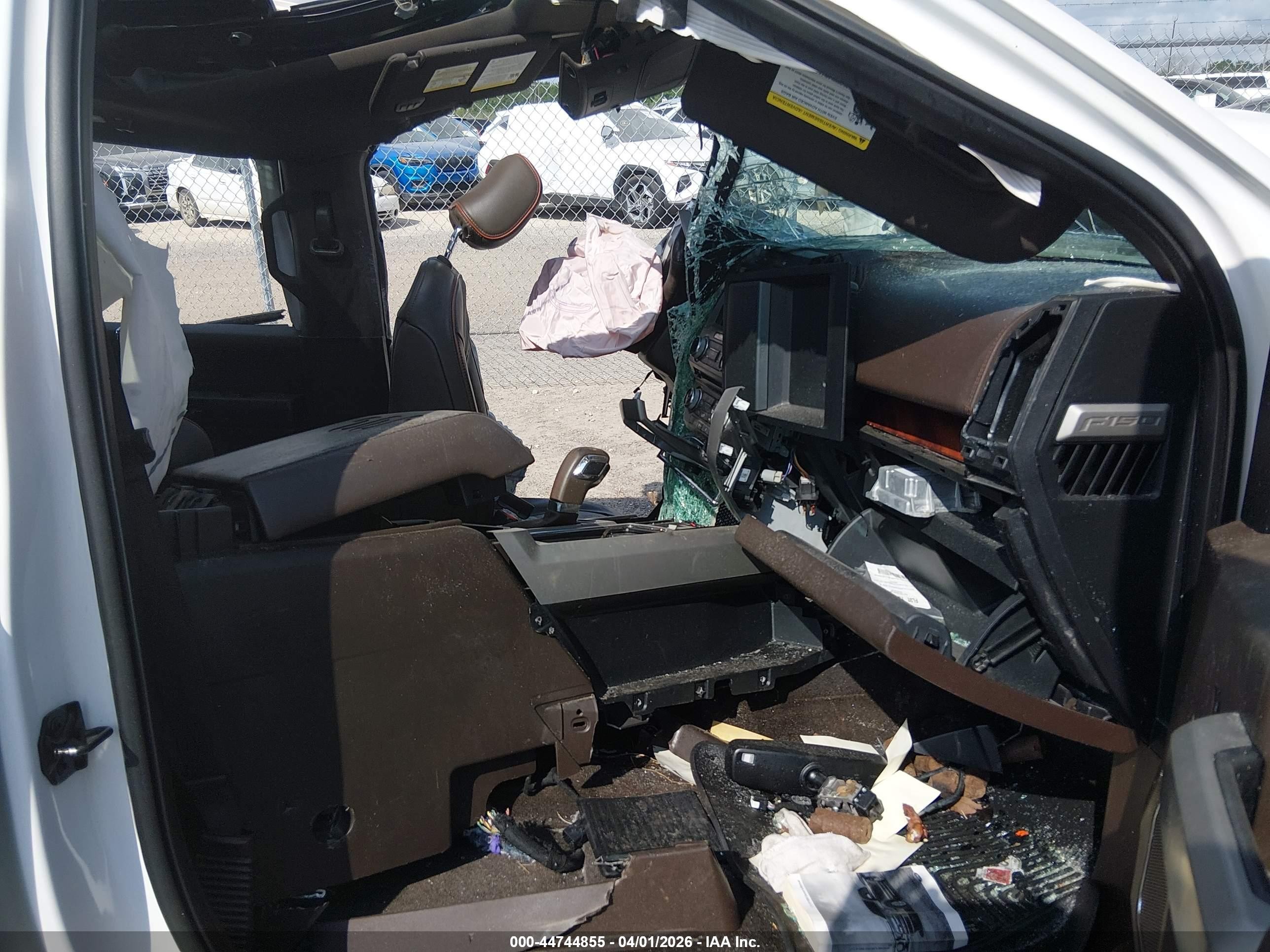 2015 Ford F-150 King Ranch White vin: 1FTFW1EG5FFA84651