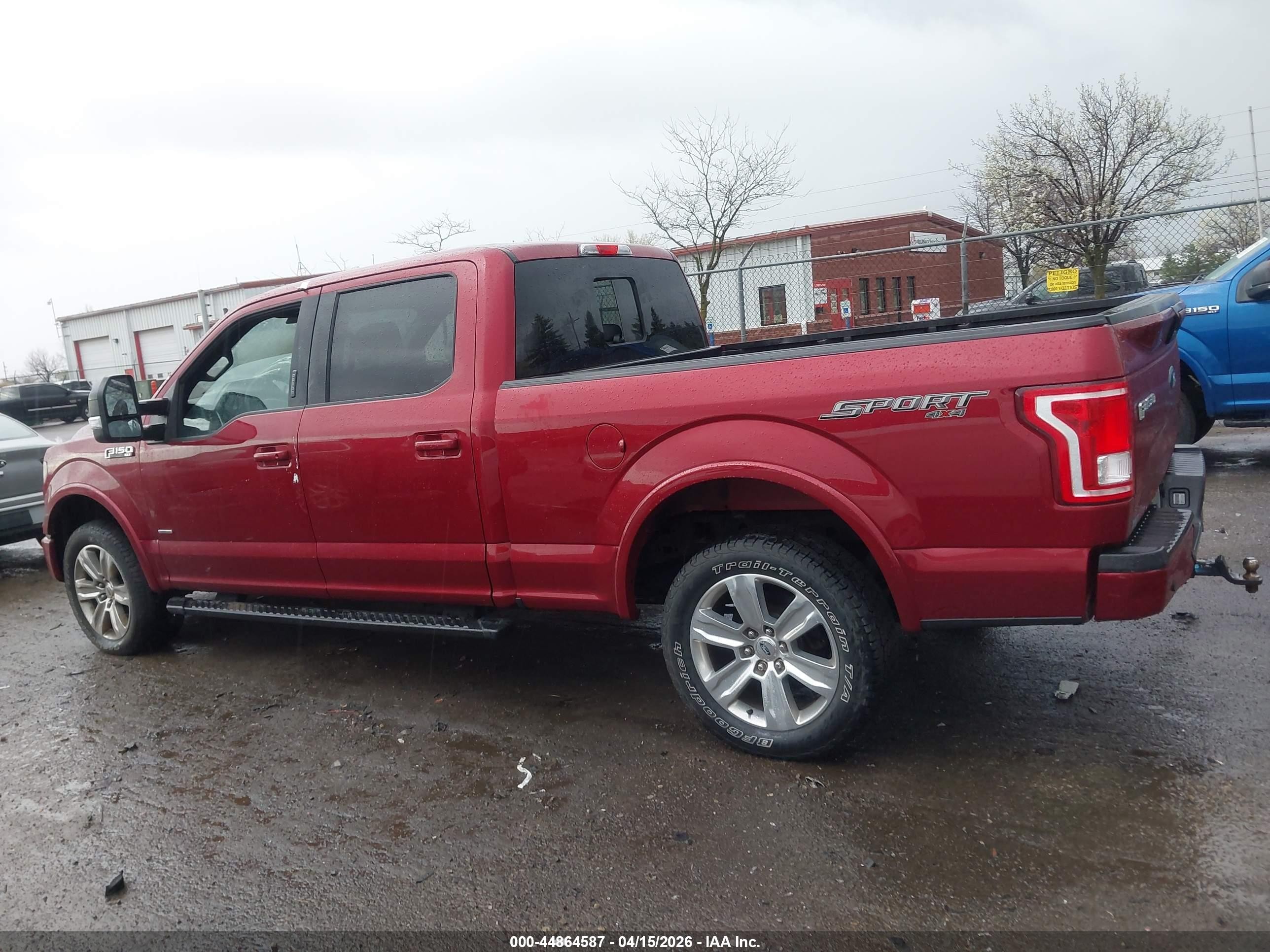 2015 Ford F-150 Xlt Red vin: 1FTFW1EG5FFA98601