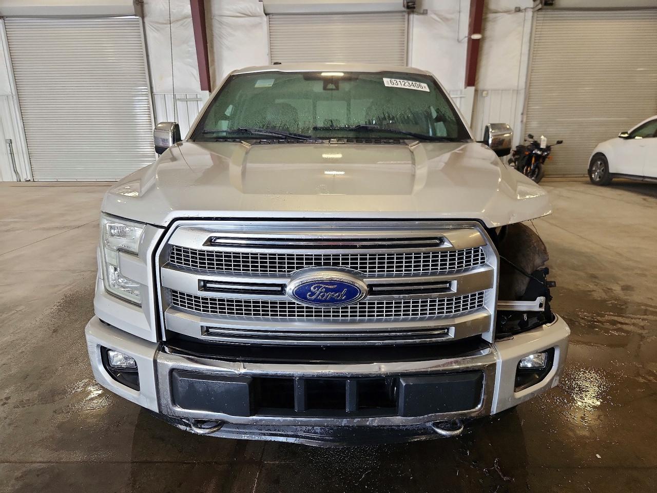 2015 Ford F150 Supercrew Silver vin: 1FTFW1EG6FFA61248