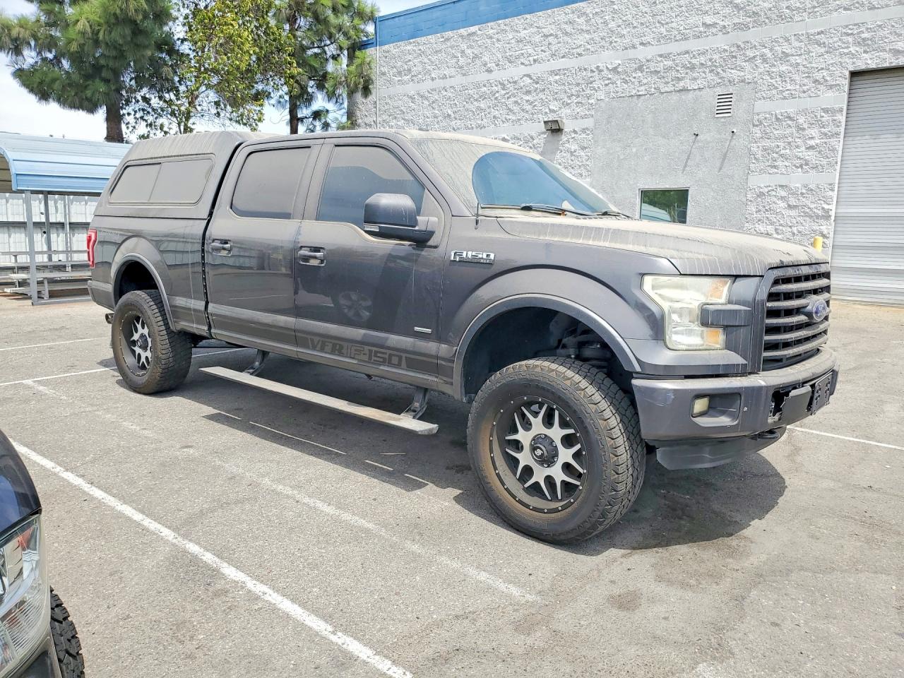 2015 Ford F150 Supercrew Gray vin: 1FTFW1EG7FFA88684