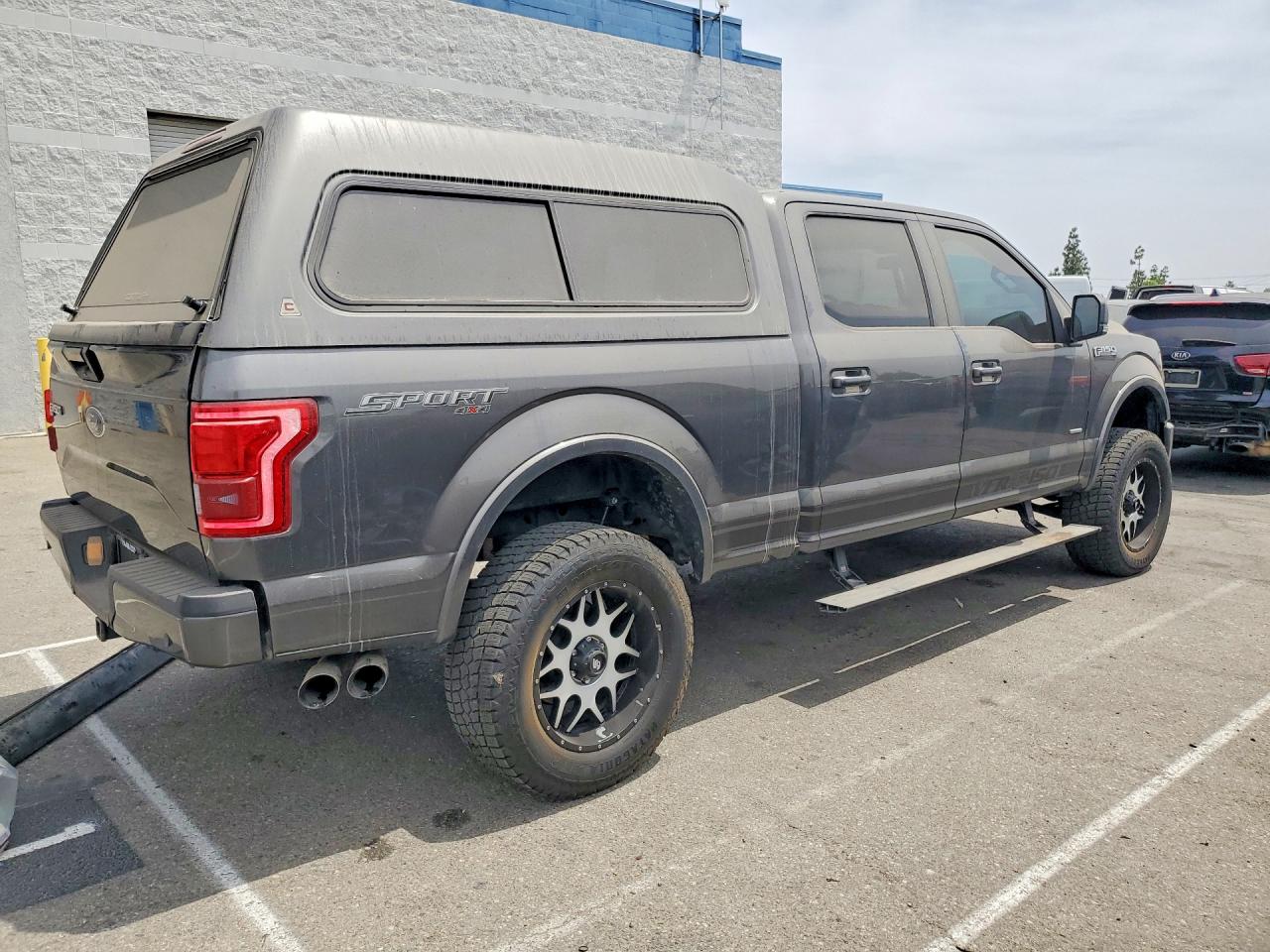 2015 Ford F150 Supercrew Gray vin: 1FTFW1EG7FFA88684