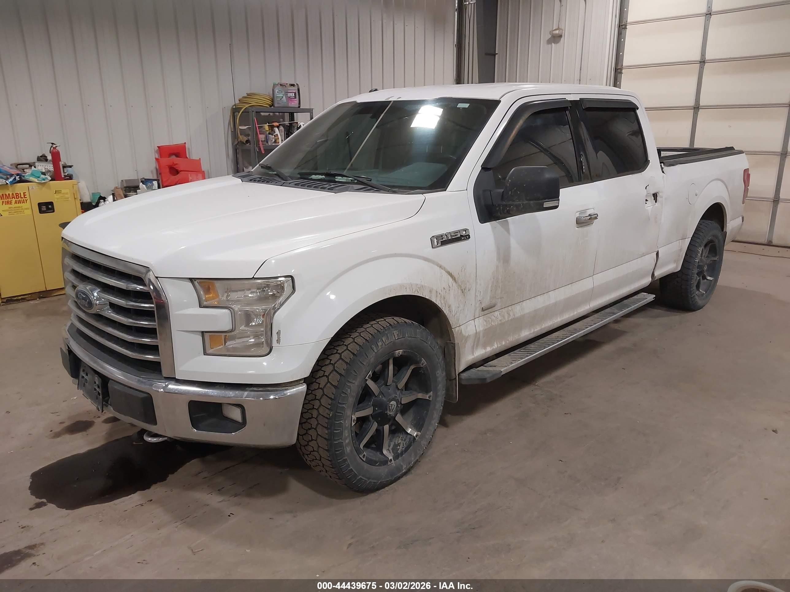 2015 Ford F-150 Xlt White vin: 1FTFW1EG7FKD21101