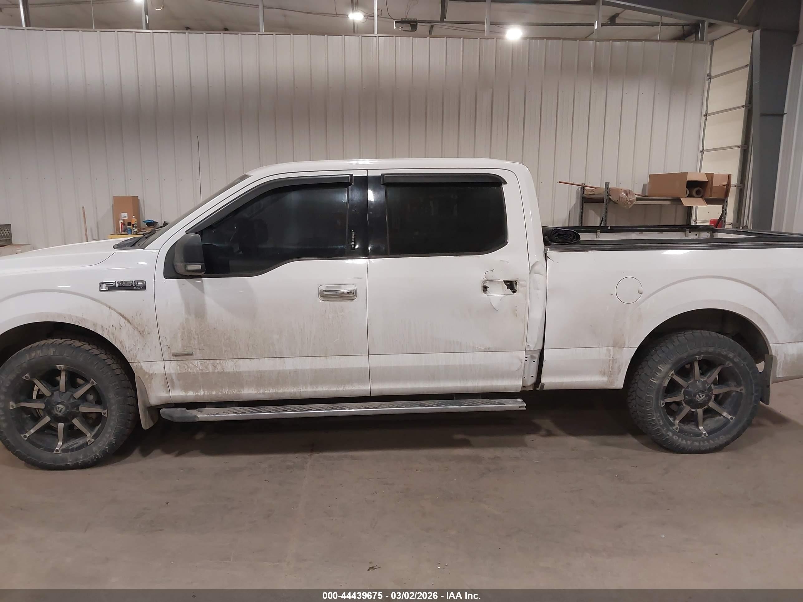 2015 Ford F-150 Xlt White vin: 1FTFW1EG7FKD21101