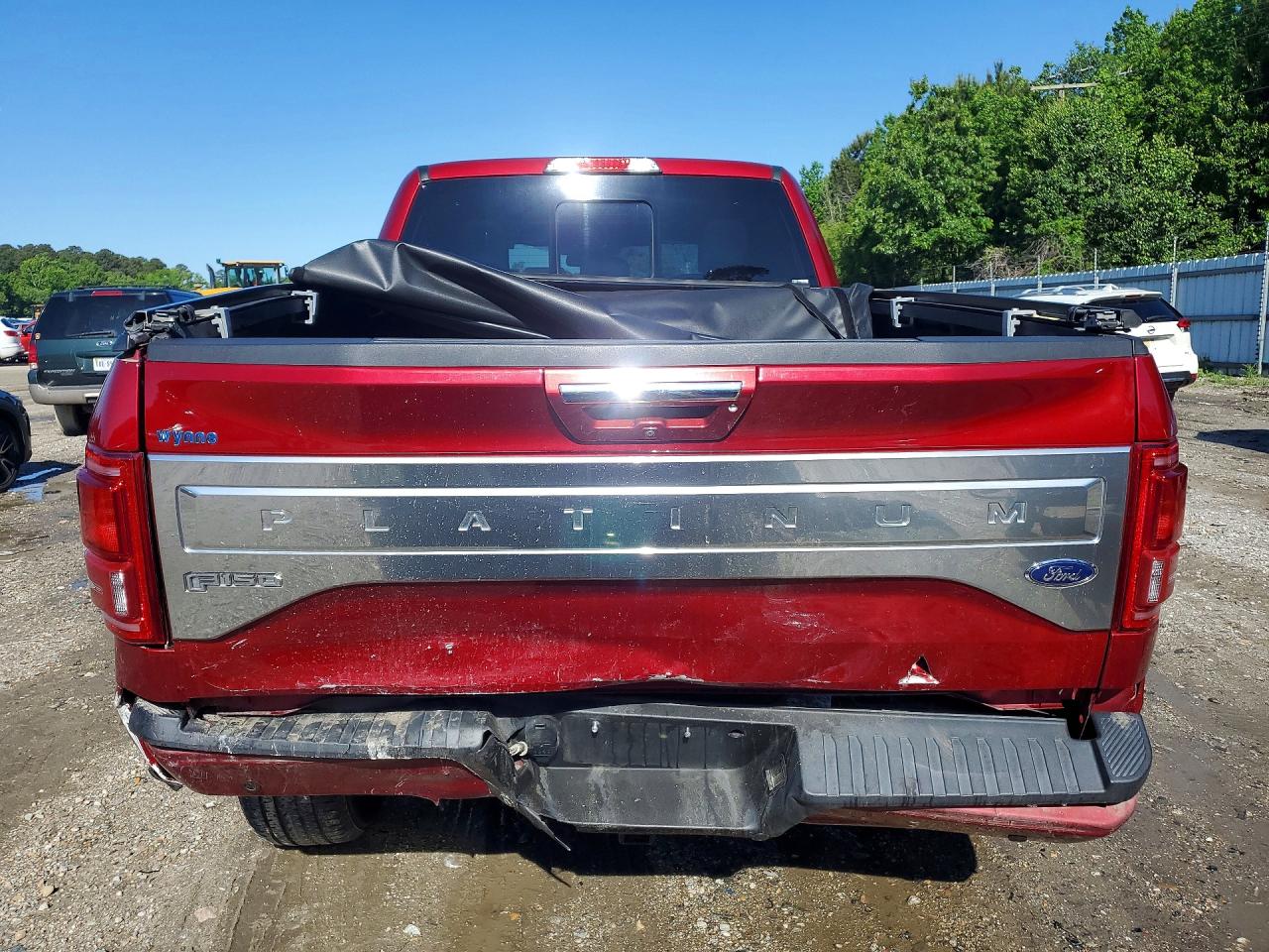 2016 Ford F150 Supercrew Red vin: 1FTFW1EG7GFB61389