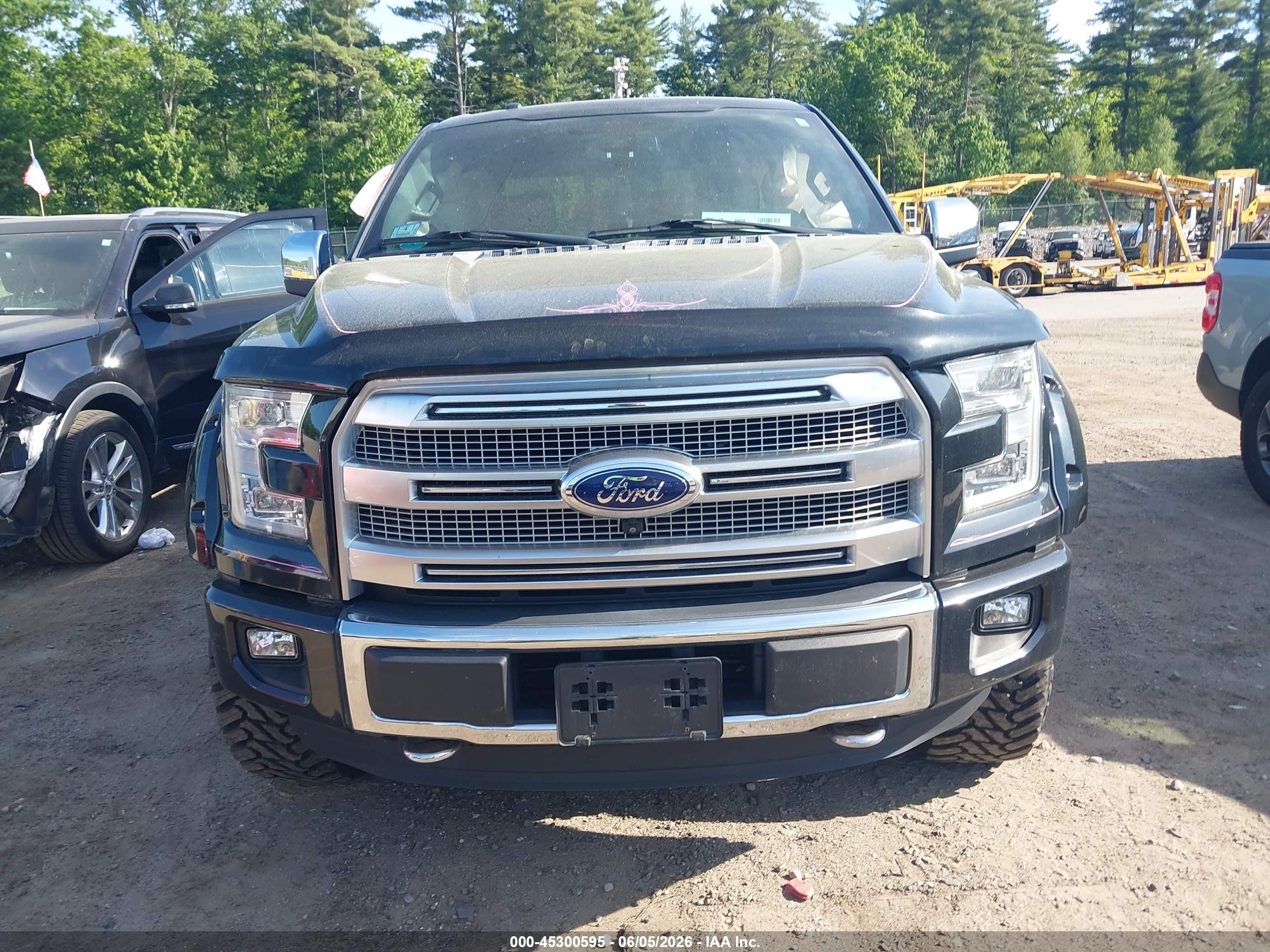 2015 Ford F-150 Platinum Black vin: 1FTFW1EG8FFC56137