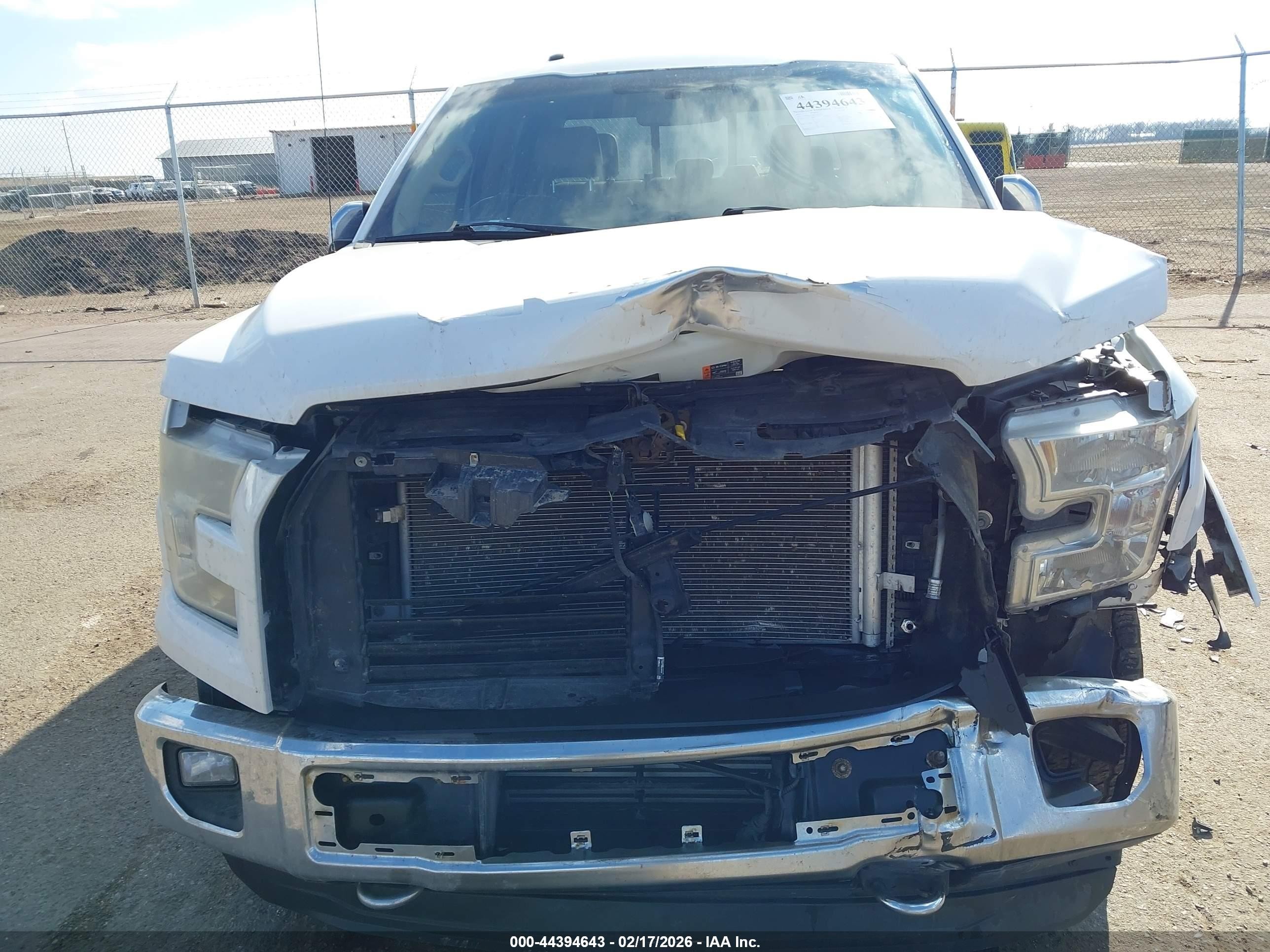 2015 Ford F-150 Lariat White vin: 1FTFW1EG8FKD21110
