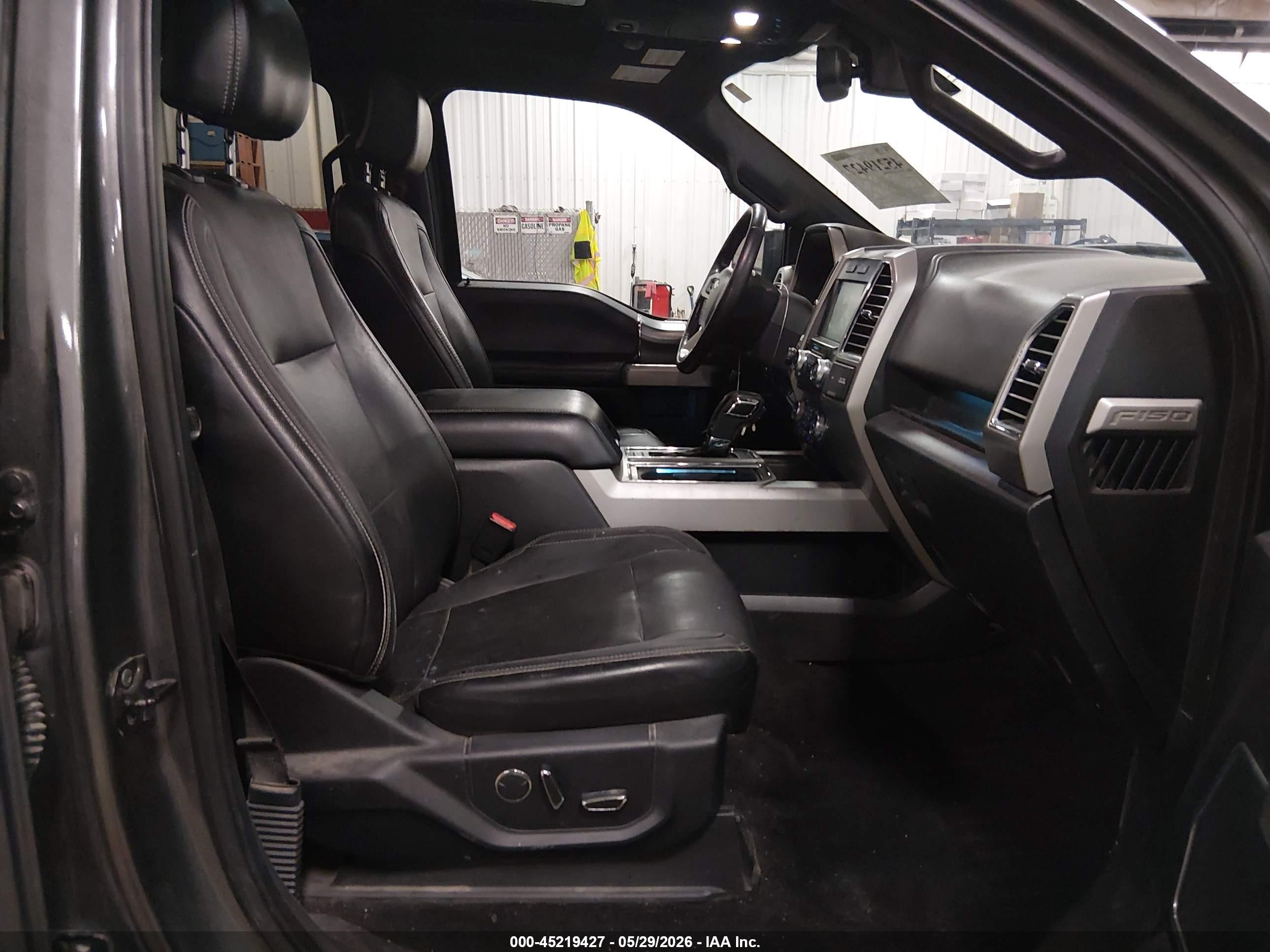 2015 Ford F-150 Lariat Gray vin: 1FTFW1EG9FKE81769
