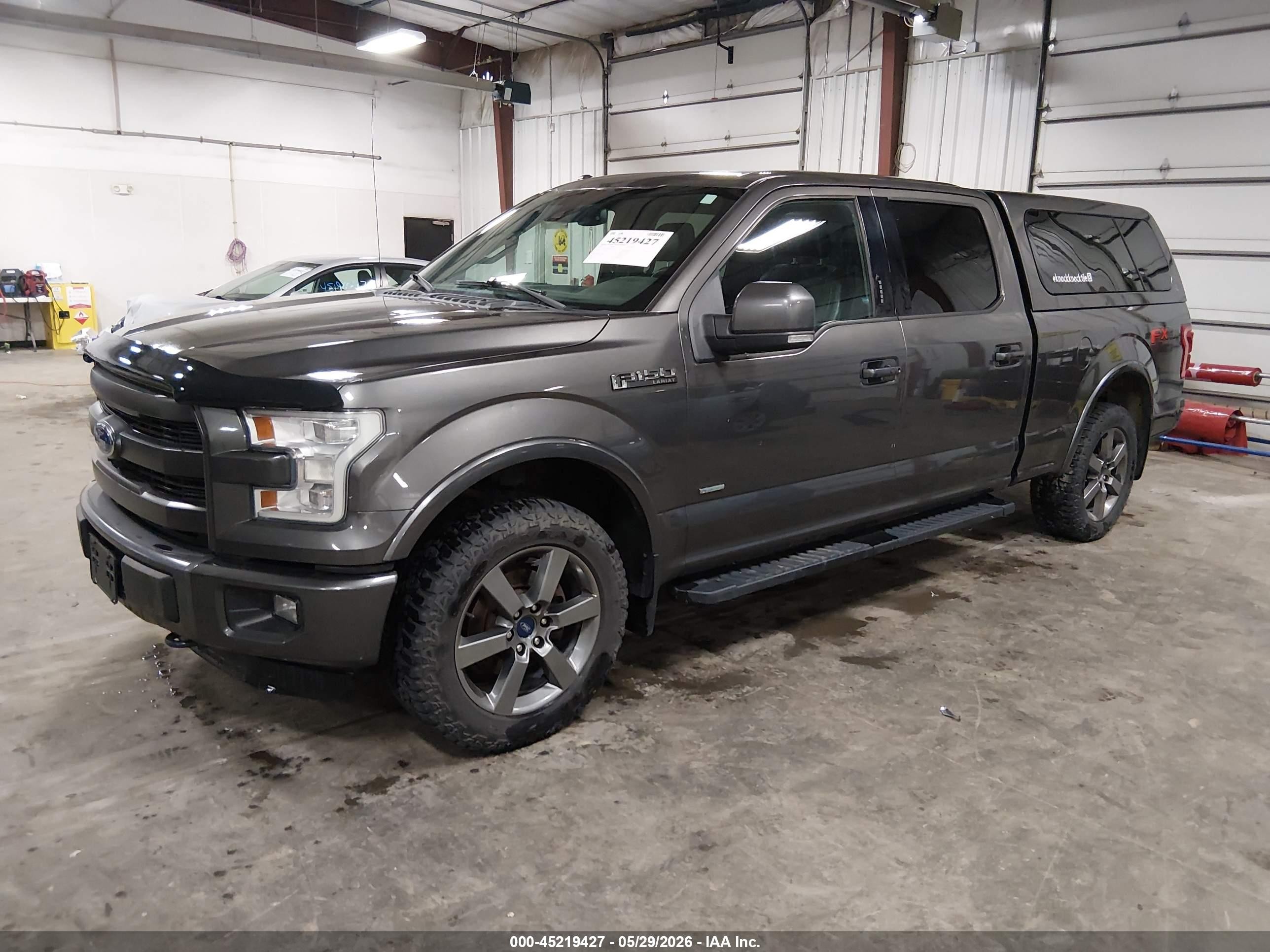 2015 Ford F-150 Lariat Gray vin: 1FTFW1EG9FKE81769