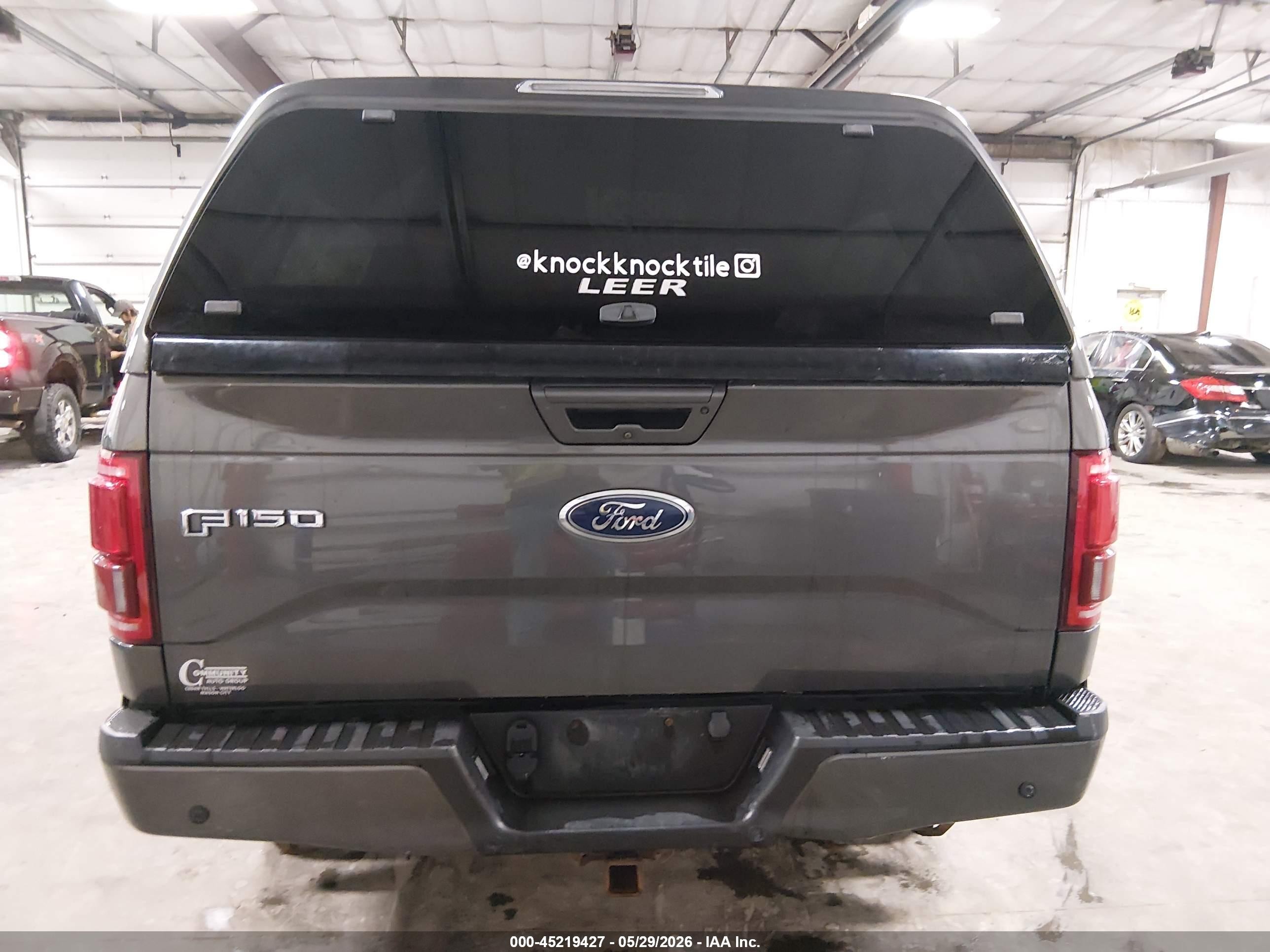 2015 Ford F-150 Lariat Gray vin: 1FTFW1EG9FKE81769