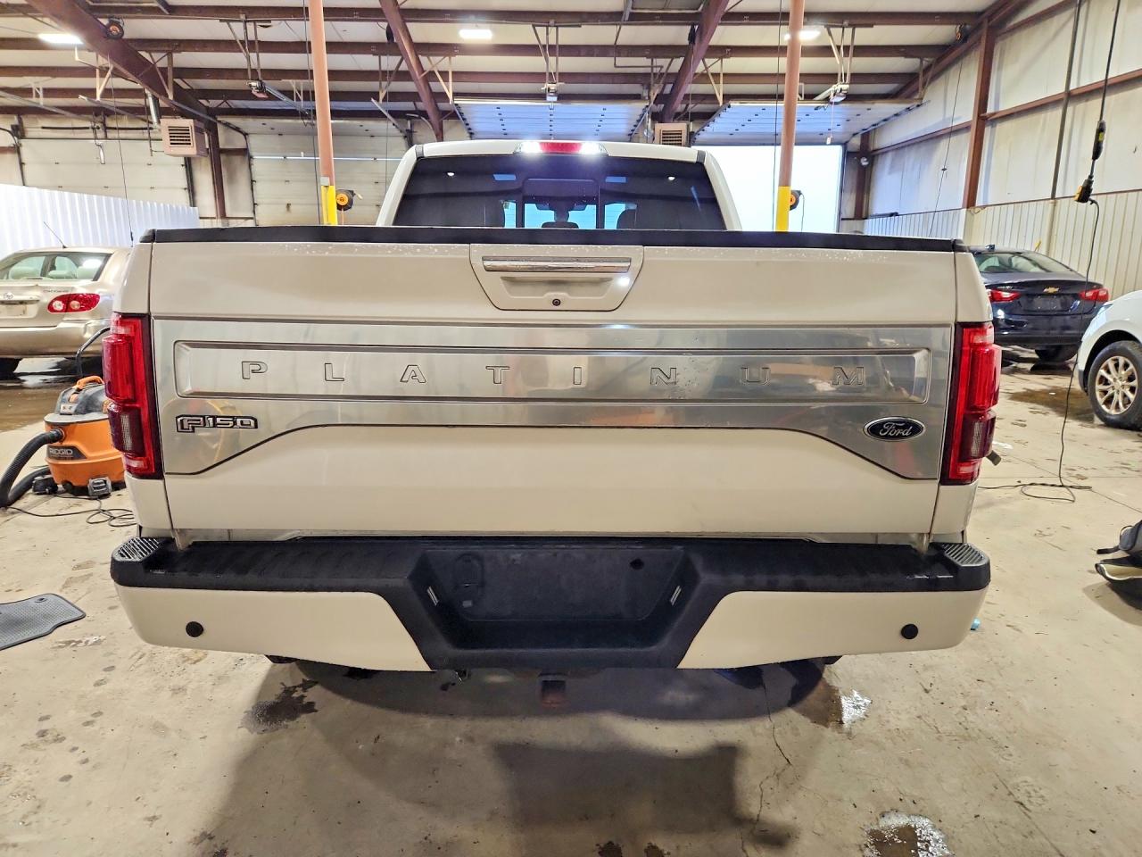 2015 Ford F150 Supercrew White vin: 1FTFW1EGXFFA32156