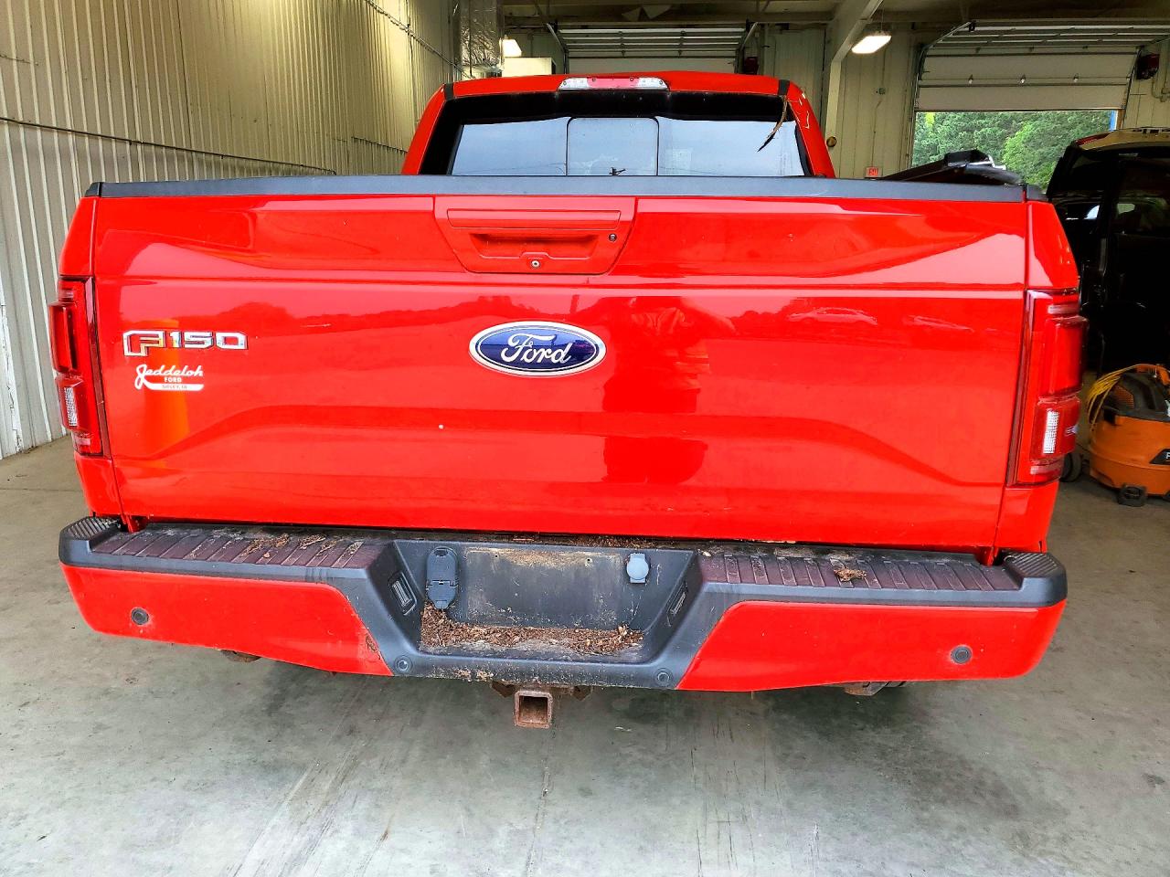 2015 Ford F150 Supercrew Red vin: 1FTFW1EGXFFA71975
