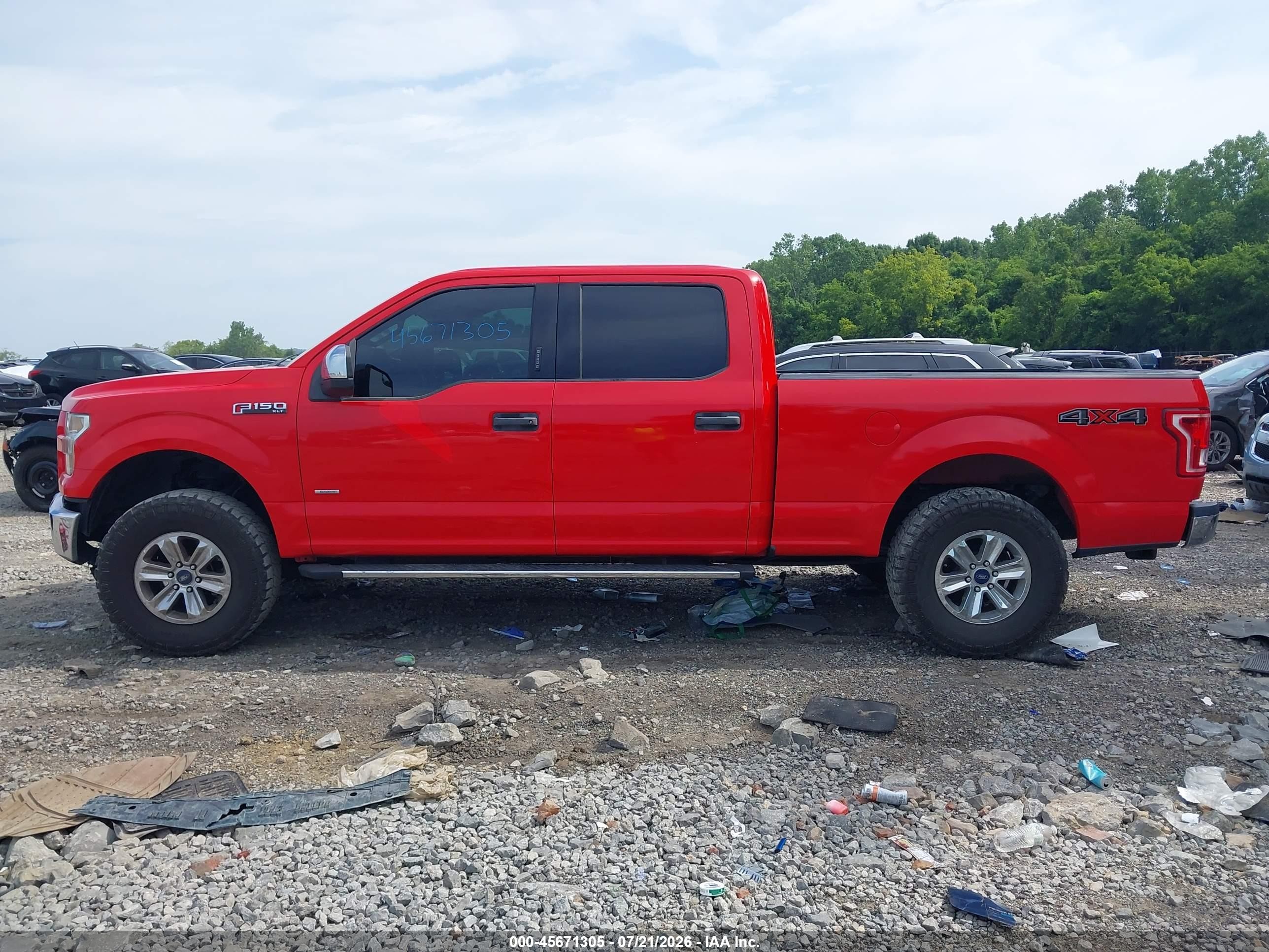 2015 Ford F-150 Xlt Red vin: 1FTFW1EGXFFA80675