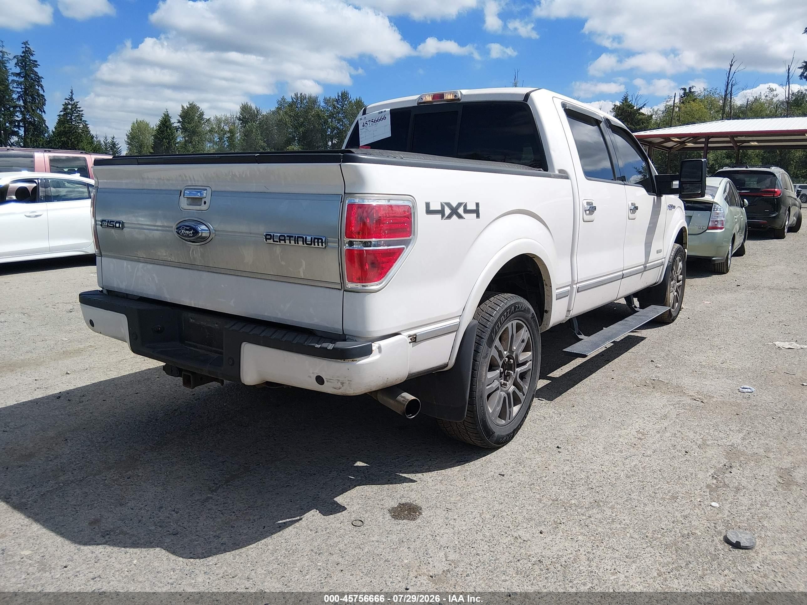 2011 Ford F-150 Platinum White vin: 1FTFW1ET0BFA52861
