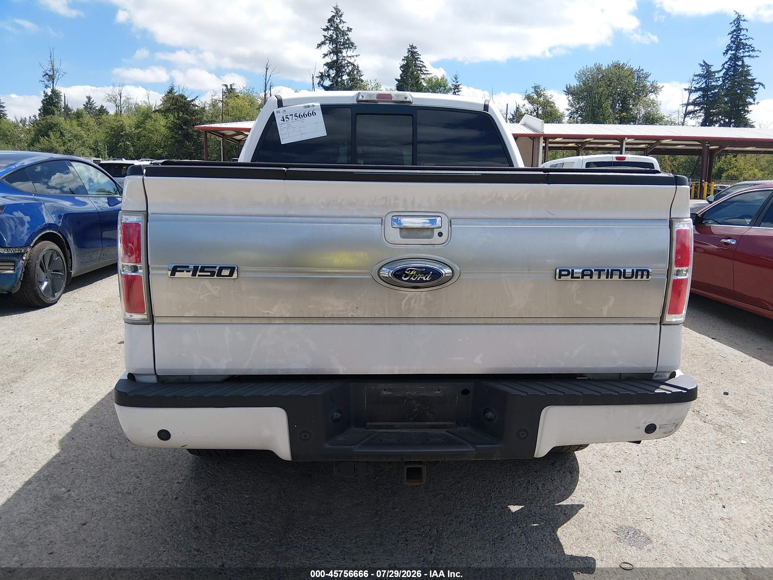 2011 Ford F-150 Platinum White vin: 1FTFW1ET0BFA52861