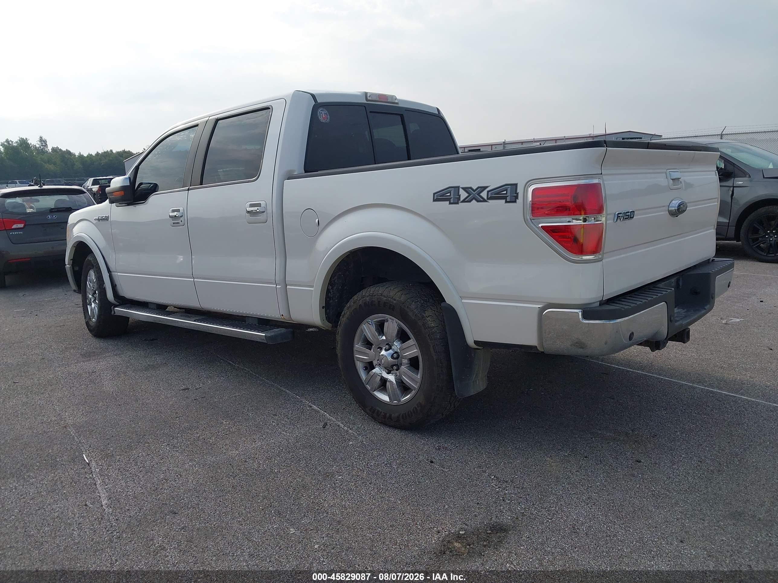 2011 Ford F-150 Lariat White vin: 1FTFW1ET0BFA67781