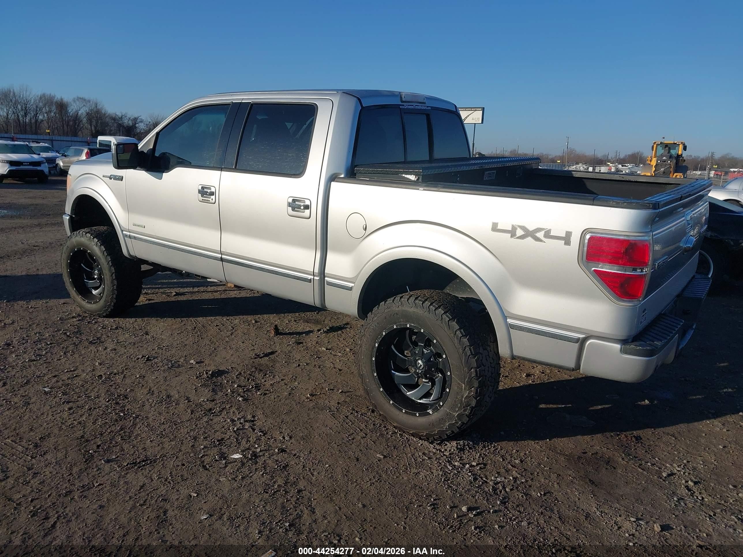 2011 Ford F-150 Platinum Silver vin: 1FTFW1ET0BFC26914