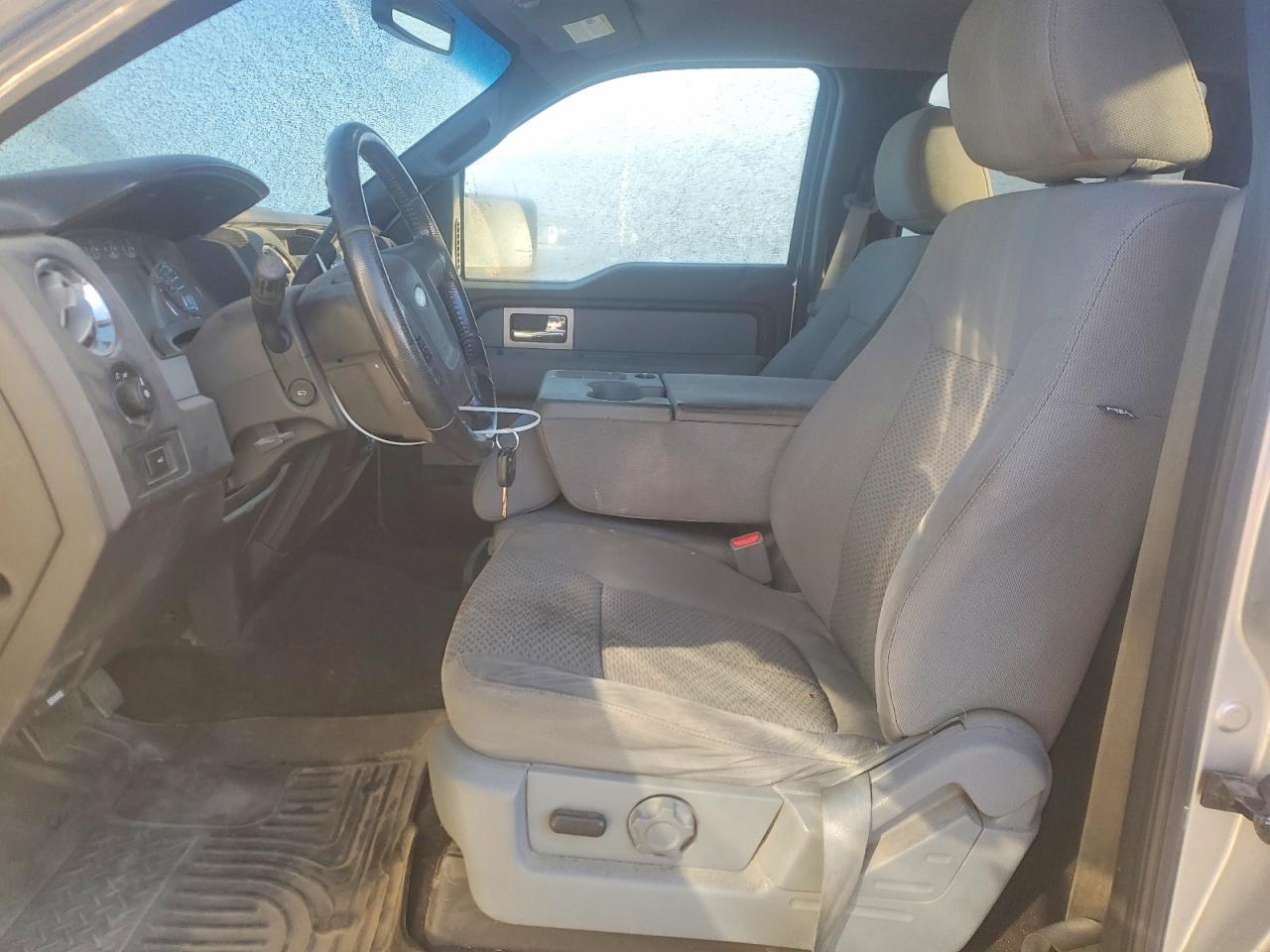 2011 Ford F150 Supercrew Silver vin: 1FTFW1ET0BFD30139