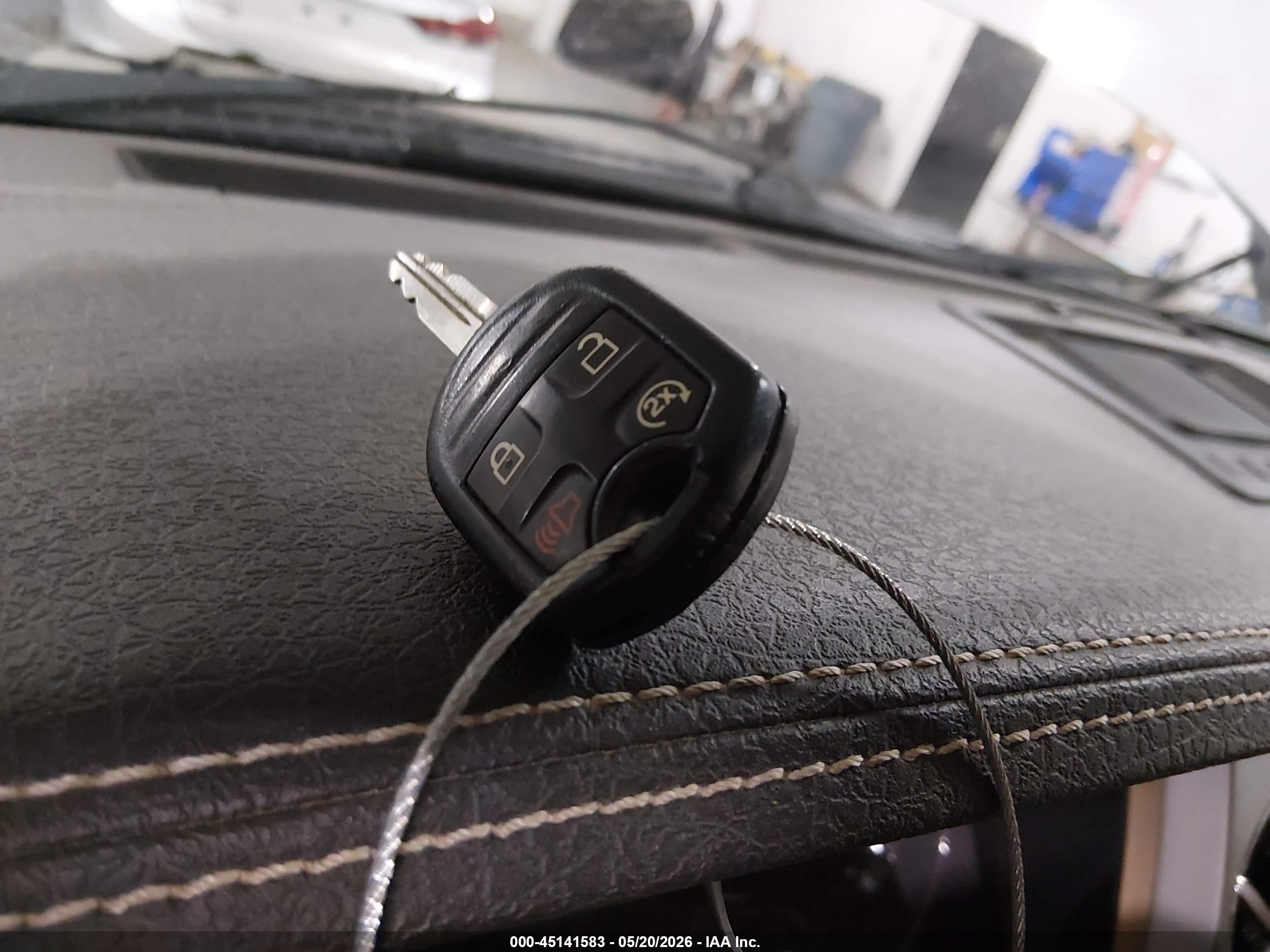 2012 Ford F-150 Lariat White vin: 1FTFW1ET0CFA58094