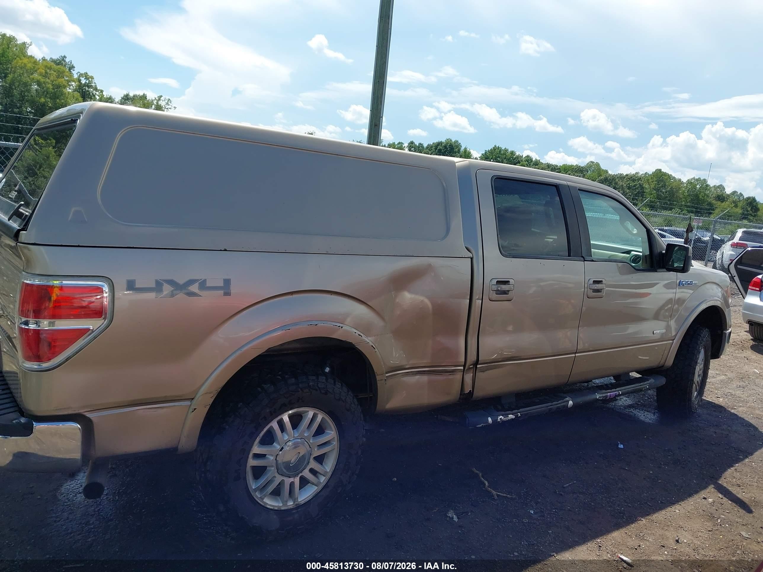 2012 Ford F-150 Lariat Бежевый vin: 1FTFW1ET0CFA59813