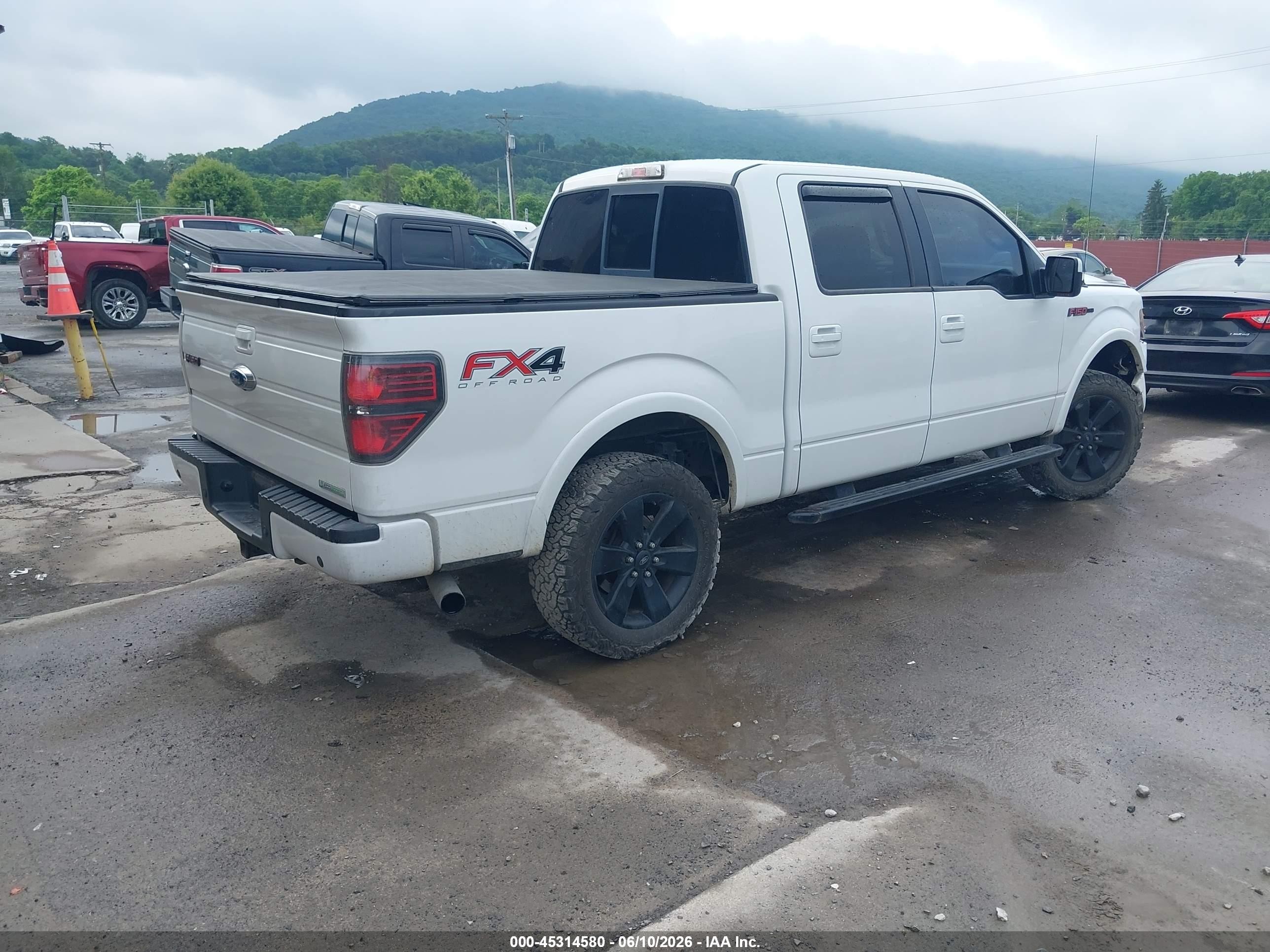 2012 Ford F-150 Fx4 White vin: 1FTFW1ET0CFC16448