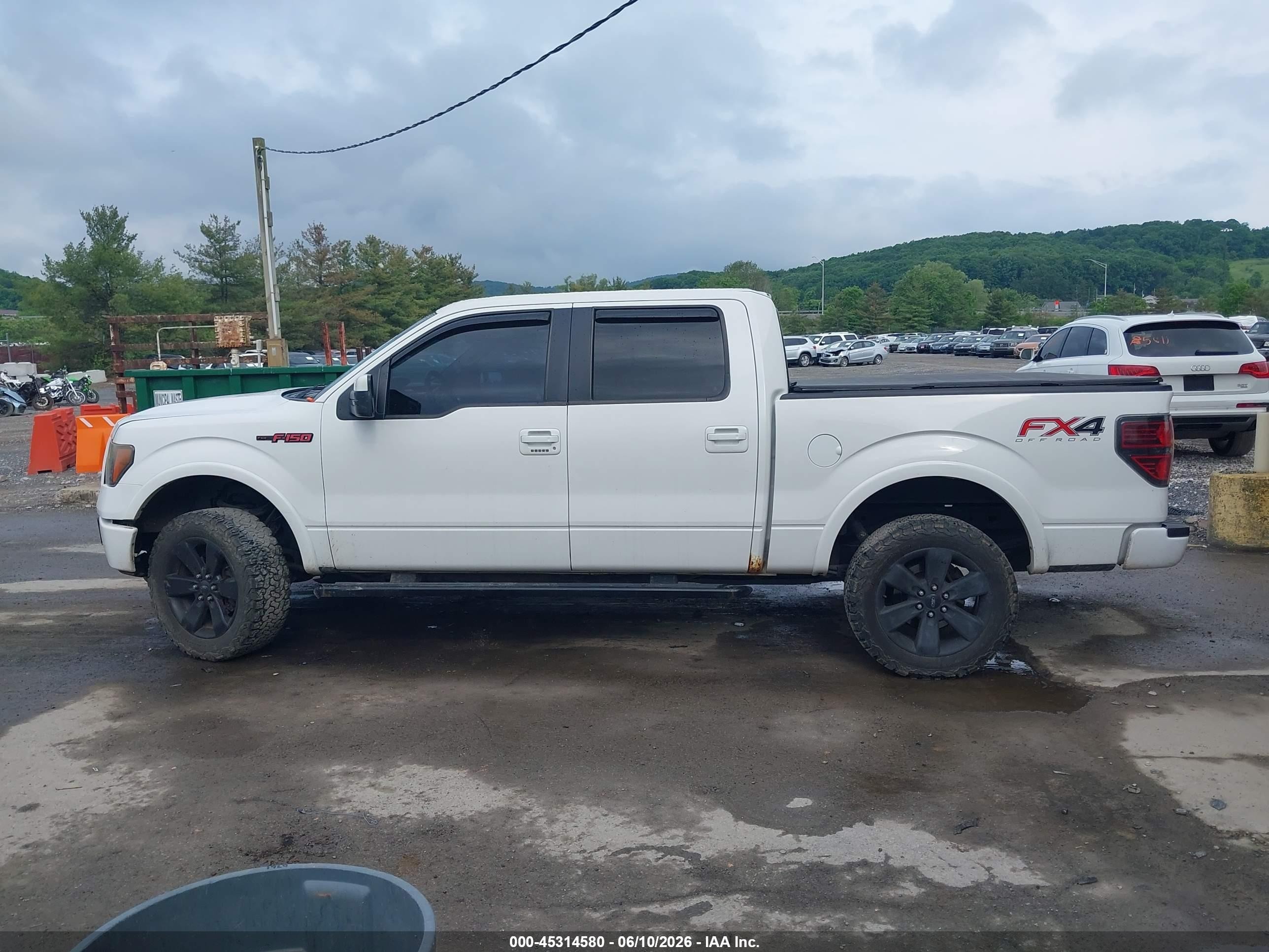 2012 Ford F-150 Fx4 White vin: 1FTFW1ET0CFC16448