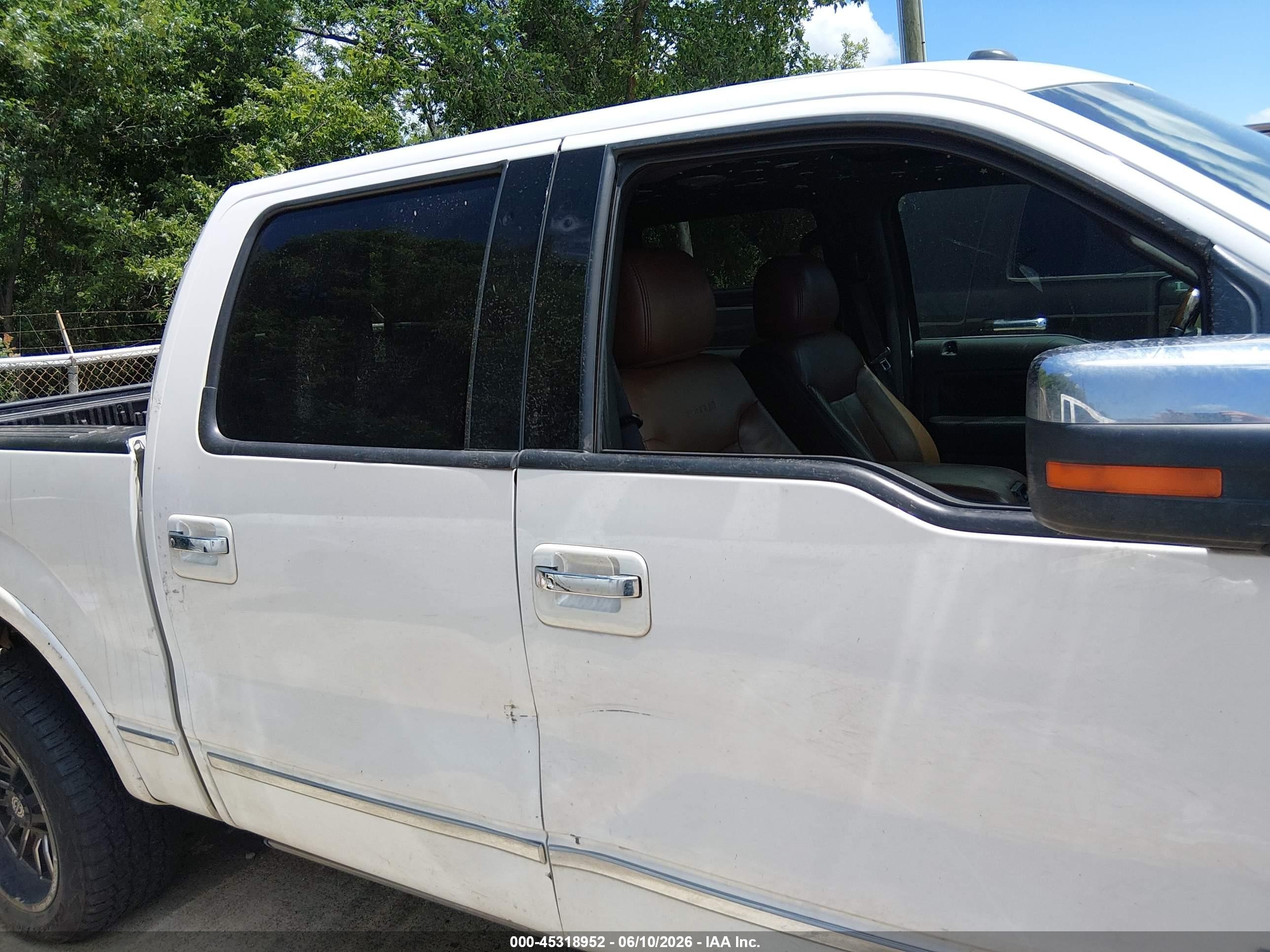 2013 Ford F-150 Platinum Белый vin: 1FTFW1ET0DFA15506