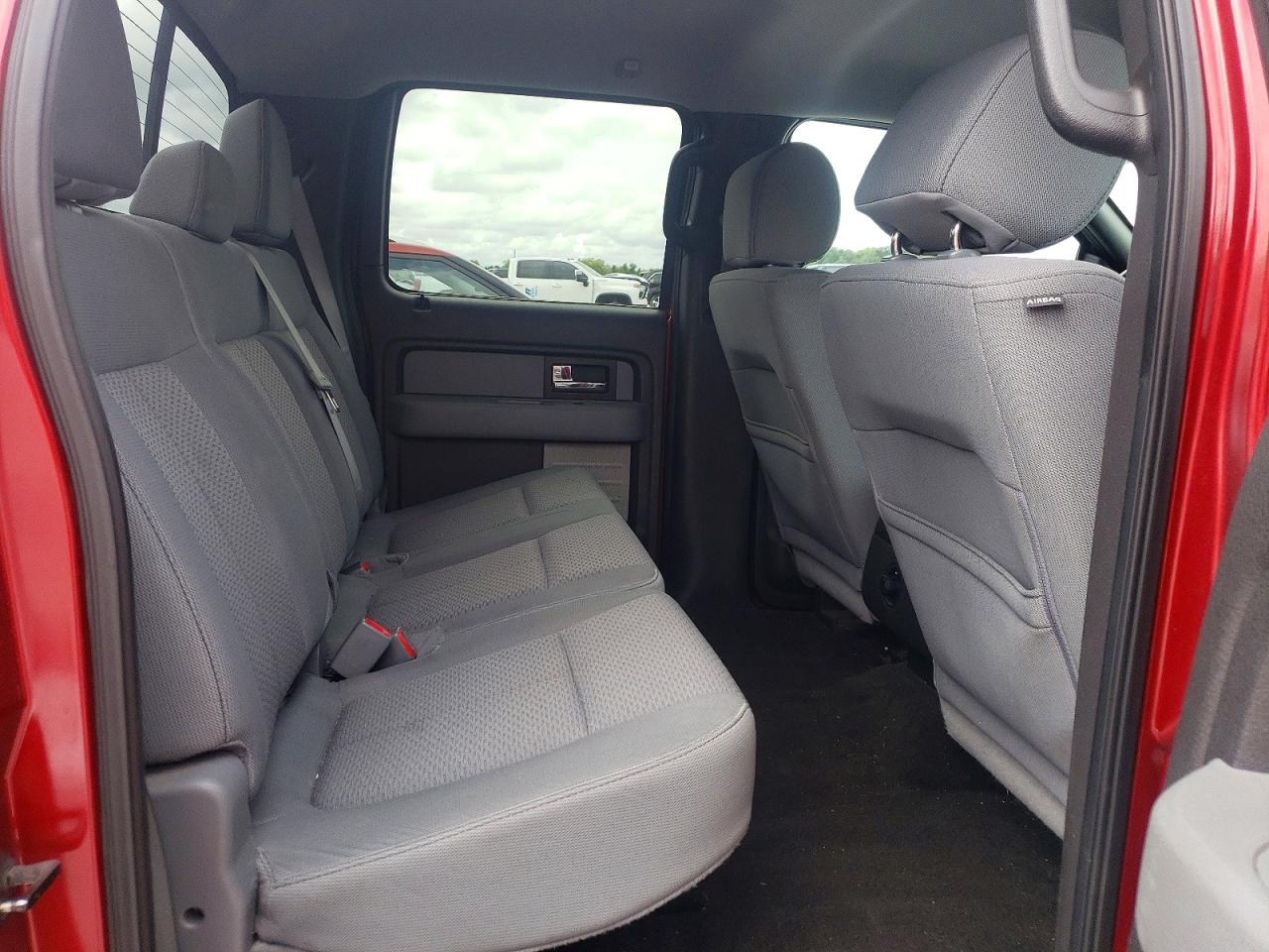 2013 Ford F150 Supercrew Red vin: 1FTFW1ET0DFA52247
