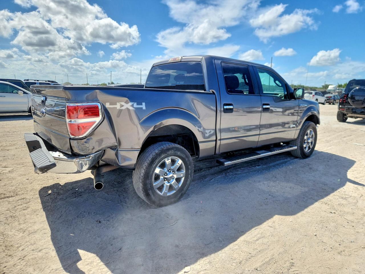 2013 Ford F150 Supercrew Gray vin: 1FTFW1ET0DFC47412