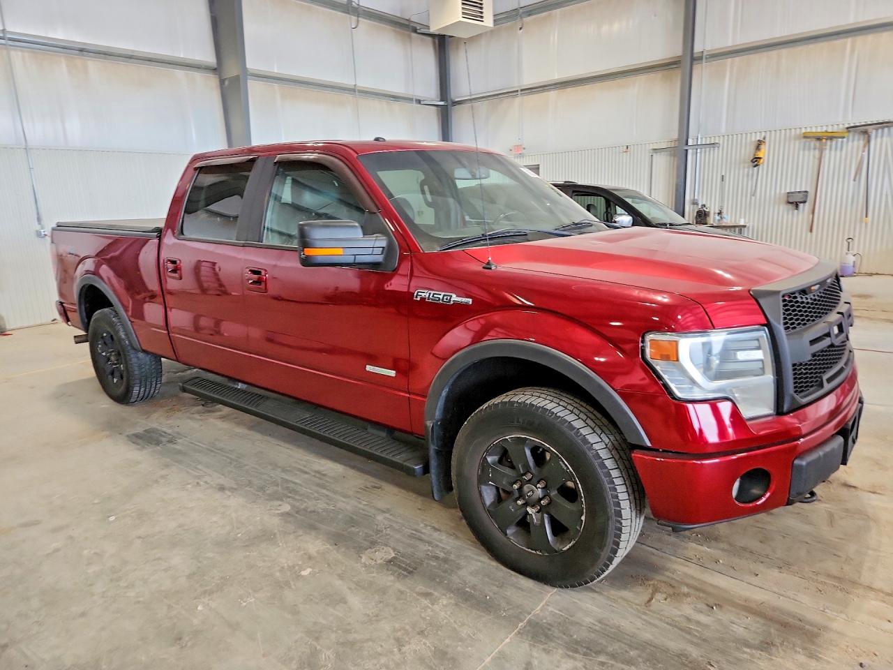 2013 Ford F-150 Burgundy vin: 1FTFW1ET0DFC82788