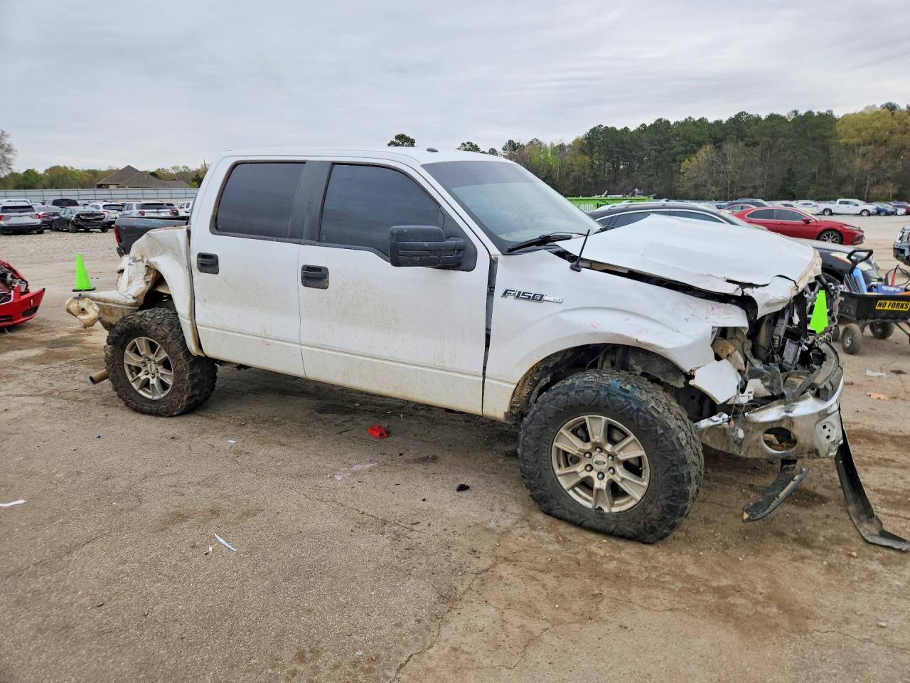 2013 Ford F150 Supercrew White vin: 1FTFW1ET0DFD10749