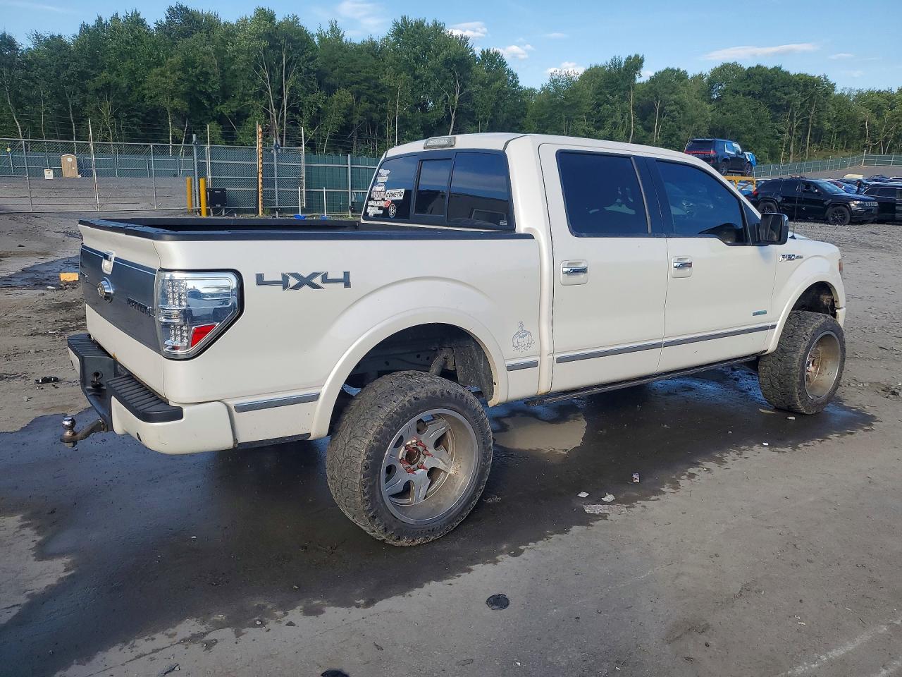 2013 Ford F150 Supercrew White vin: 1FTFW1ET0DFD28409