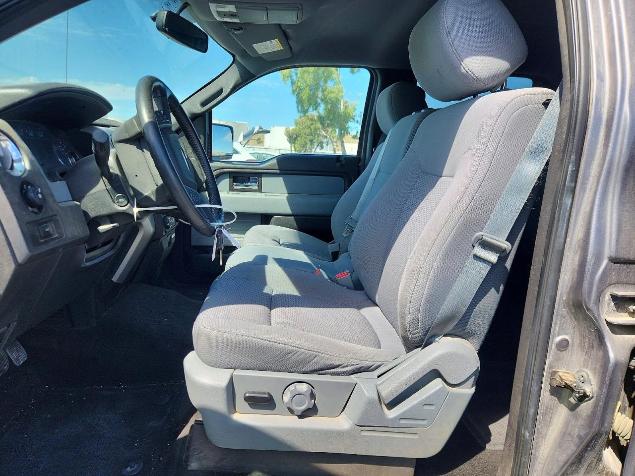 2013 Ford F150 Supercrew Gray vin: 1FTFW1ET0DKF32702