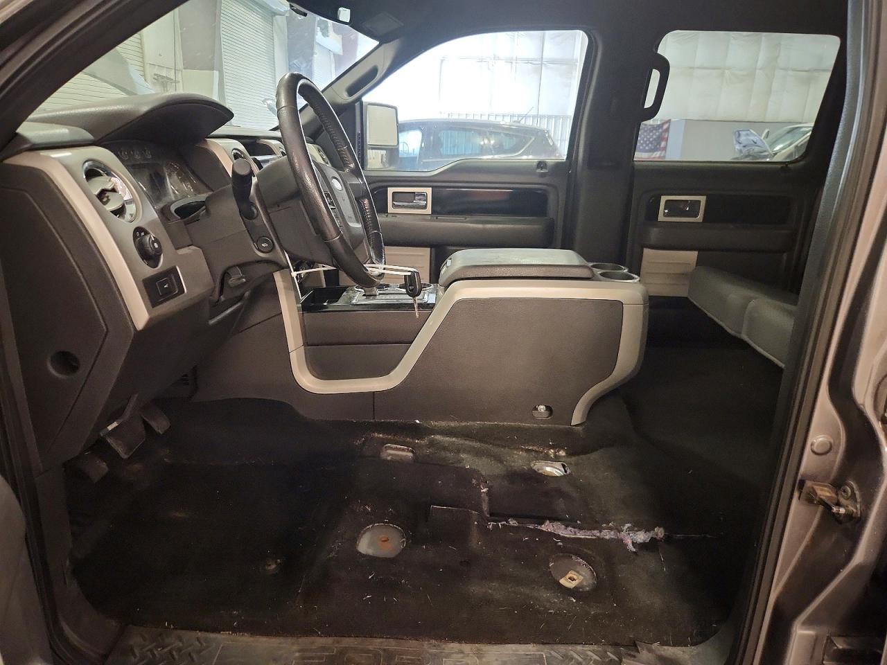 2011 Ford F150 Supercrew Gray vin: 1FTFW1ET1BFB61815