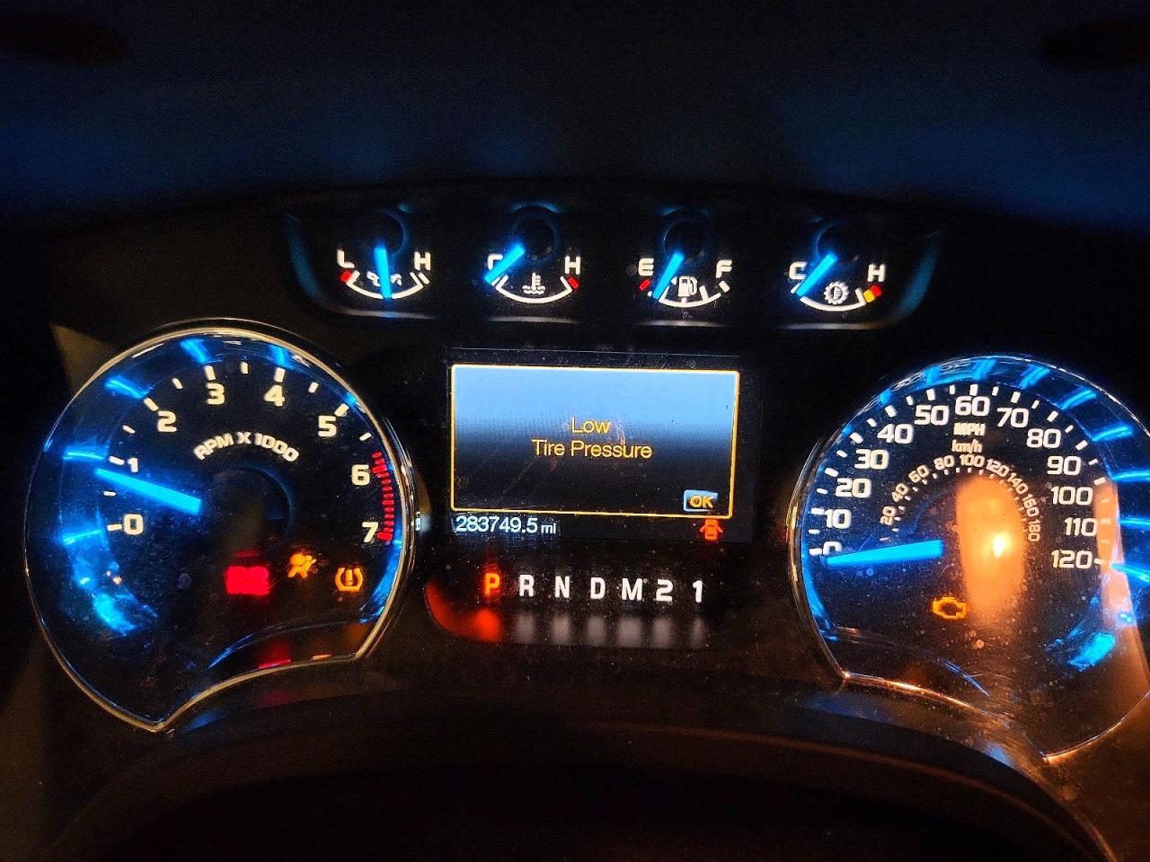 2011 Ford F150 Supercrew Gray vin: 1FTFW1ET1BFB61815