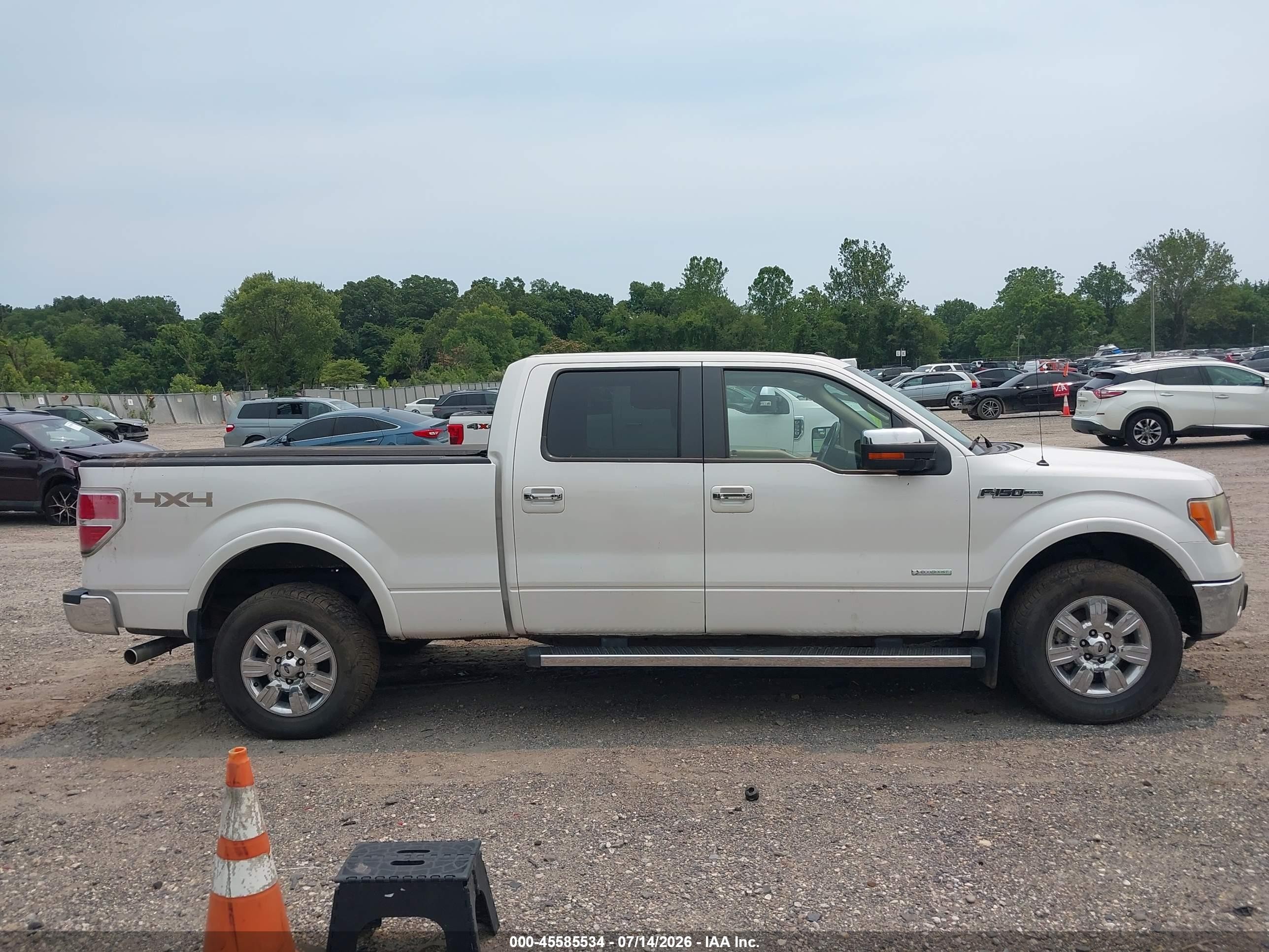 2011 Ford F-150 Lariat White vin: 1FTFW1ET1BFC67357