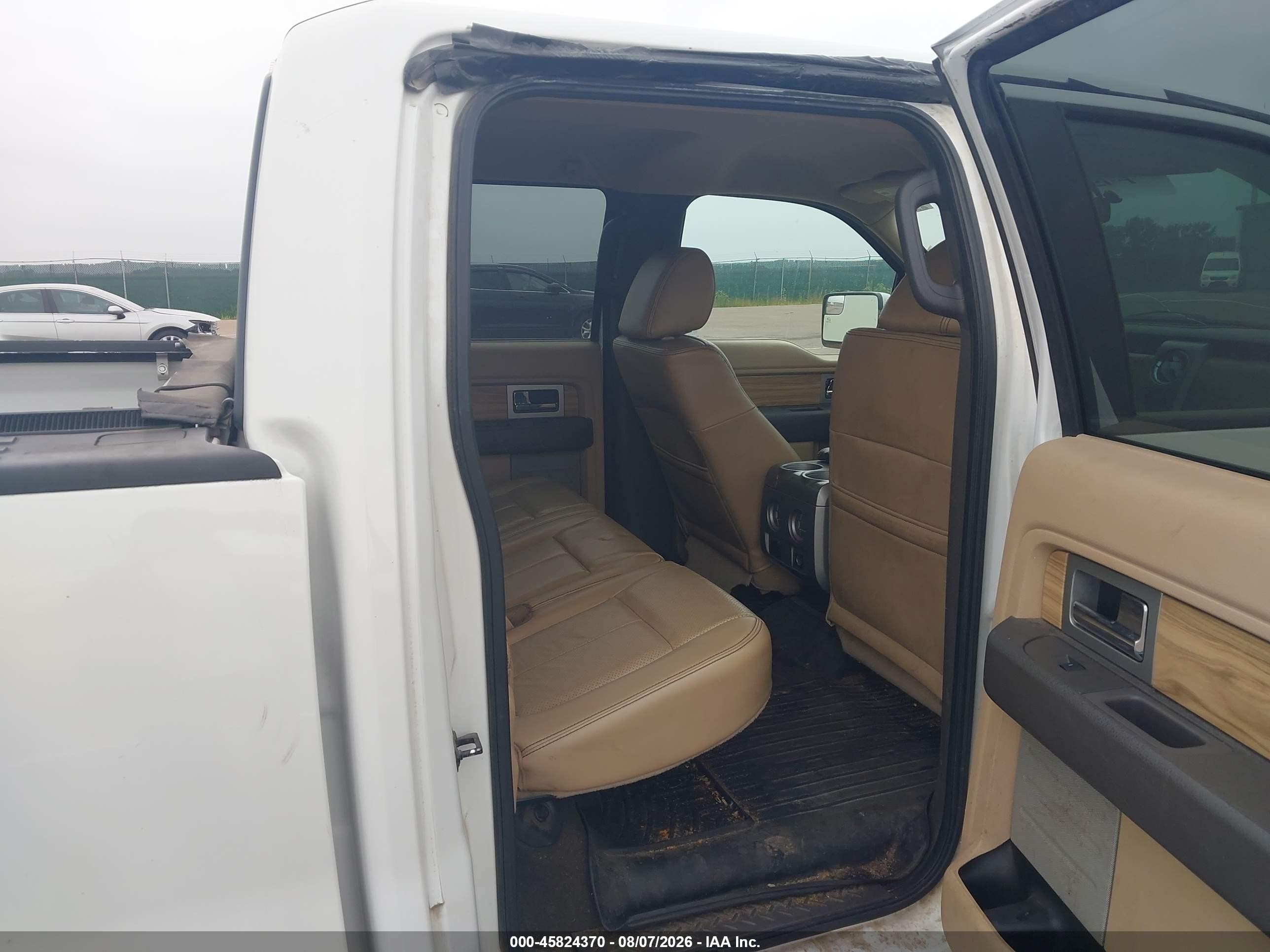 2011 Ford F-150 Lariat White vin: 1FTFW1ET1BFC72428