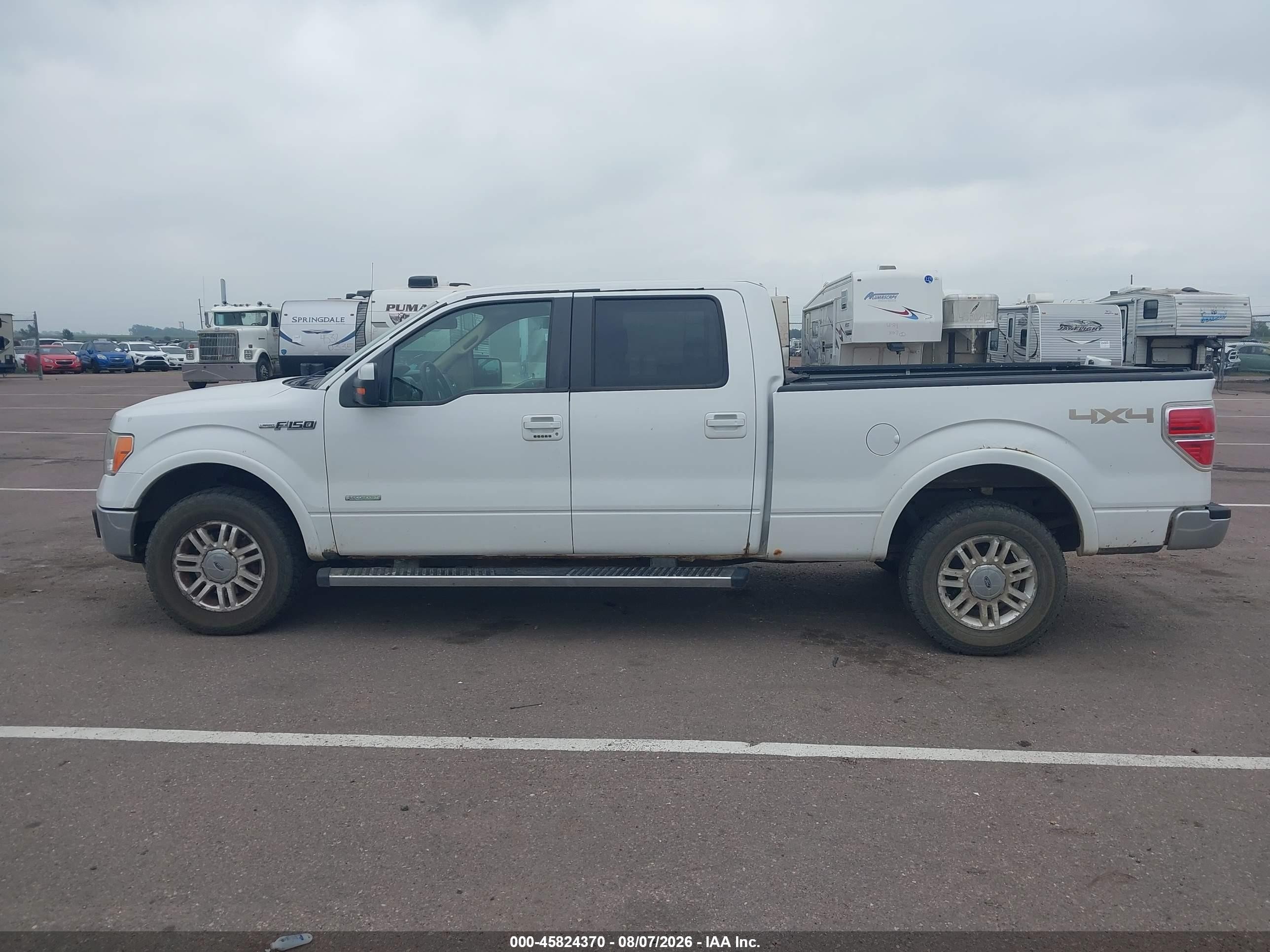 2011 Ford F-150 Lariat White vin: 1FTFW1ET1BFC72428