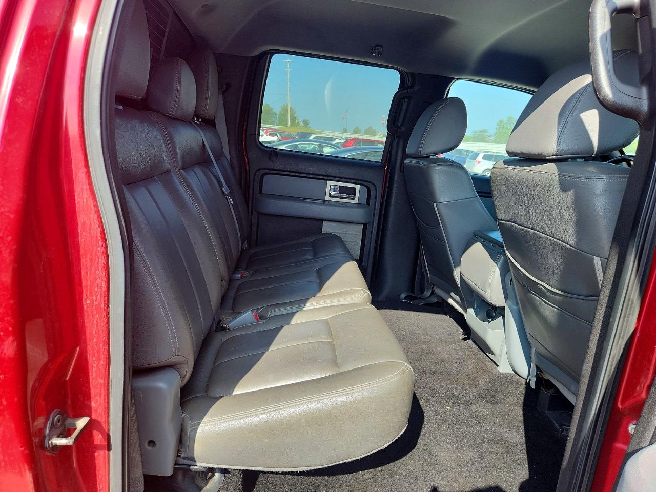 2011 Ford F150 Supercrew Red vin: 1FTFW1ET1BFD26407