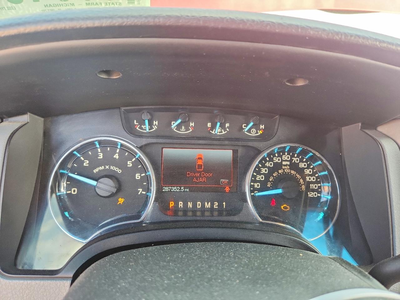 2011 Ford F150 Supercrew Red vin: 1FTFW1ET1BFD26407