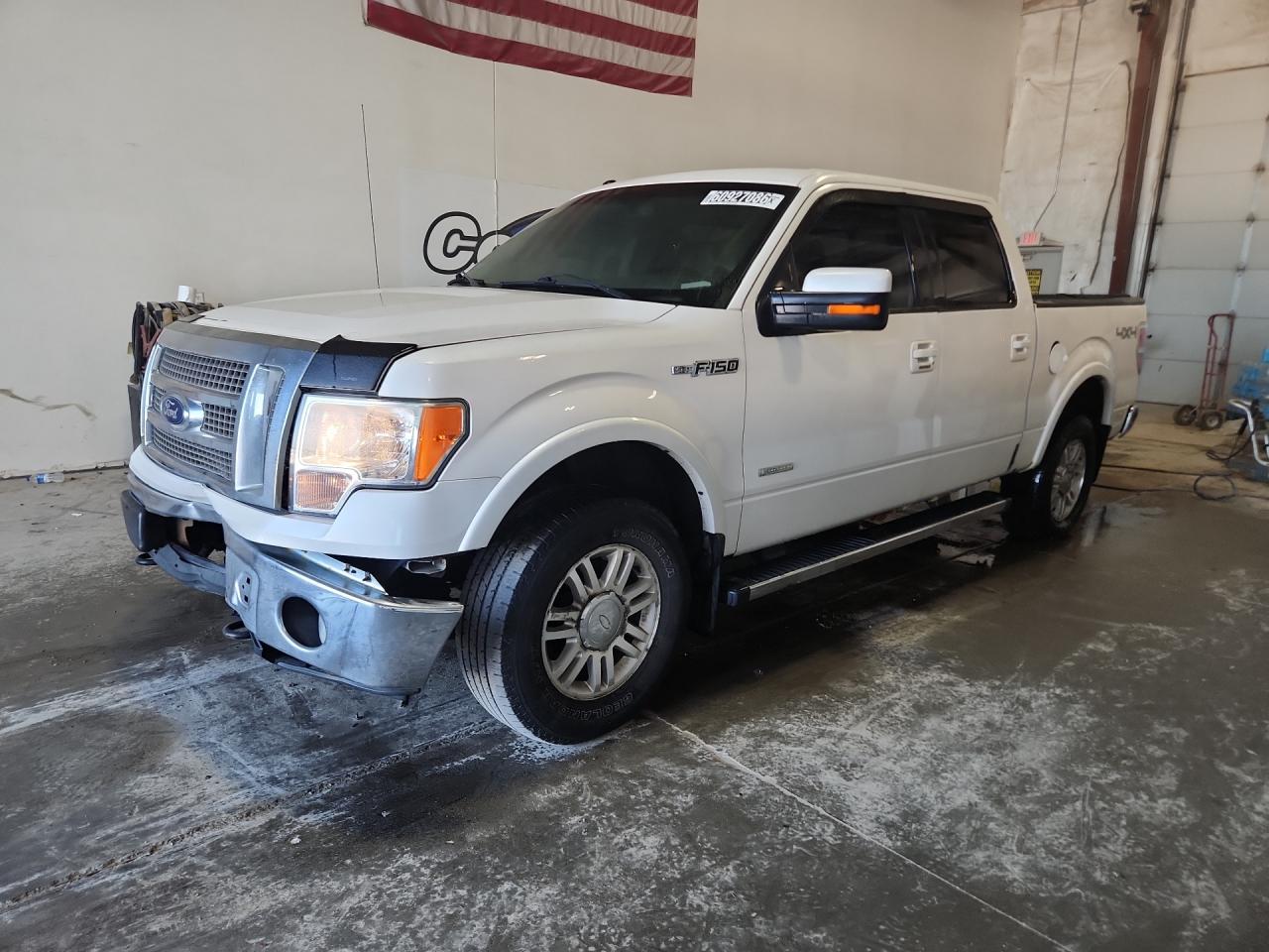2011 Ford F150 Supercrew White vin: 1FTFW1ET1BFD39383 Damage: Left Front Tire, Worn, Replacement Required