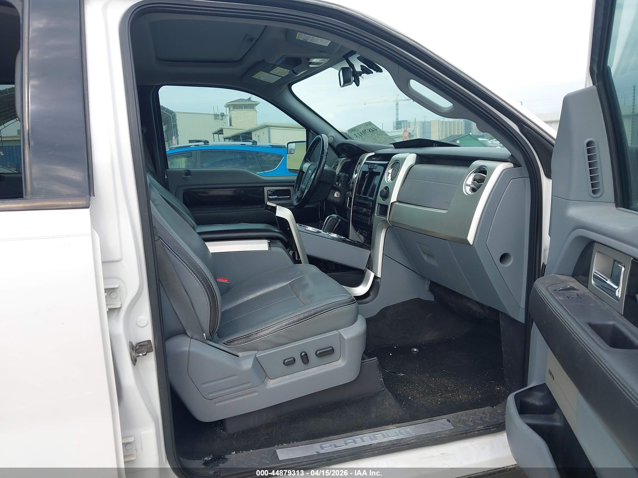 2012 Ford F-150 Platinum White vin: 1FTFW1ET1CFA70187