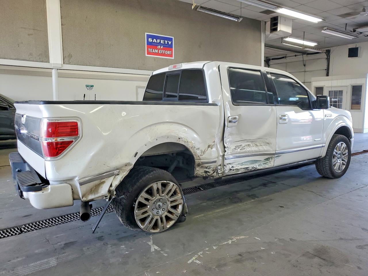2012 Ford F150 Supercrew White vin: 1FTFW1ET1CFA75549