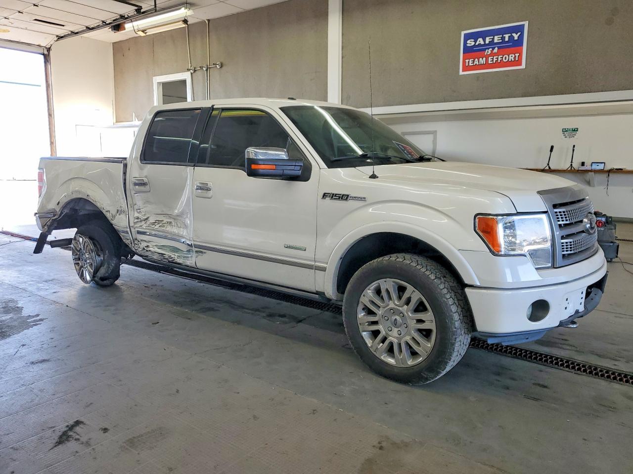 2012 Ford F150 Supercrew White vin: 1FTFW1ET1CFA75549