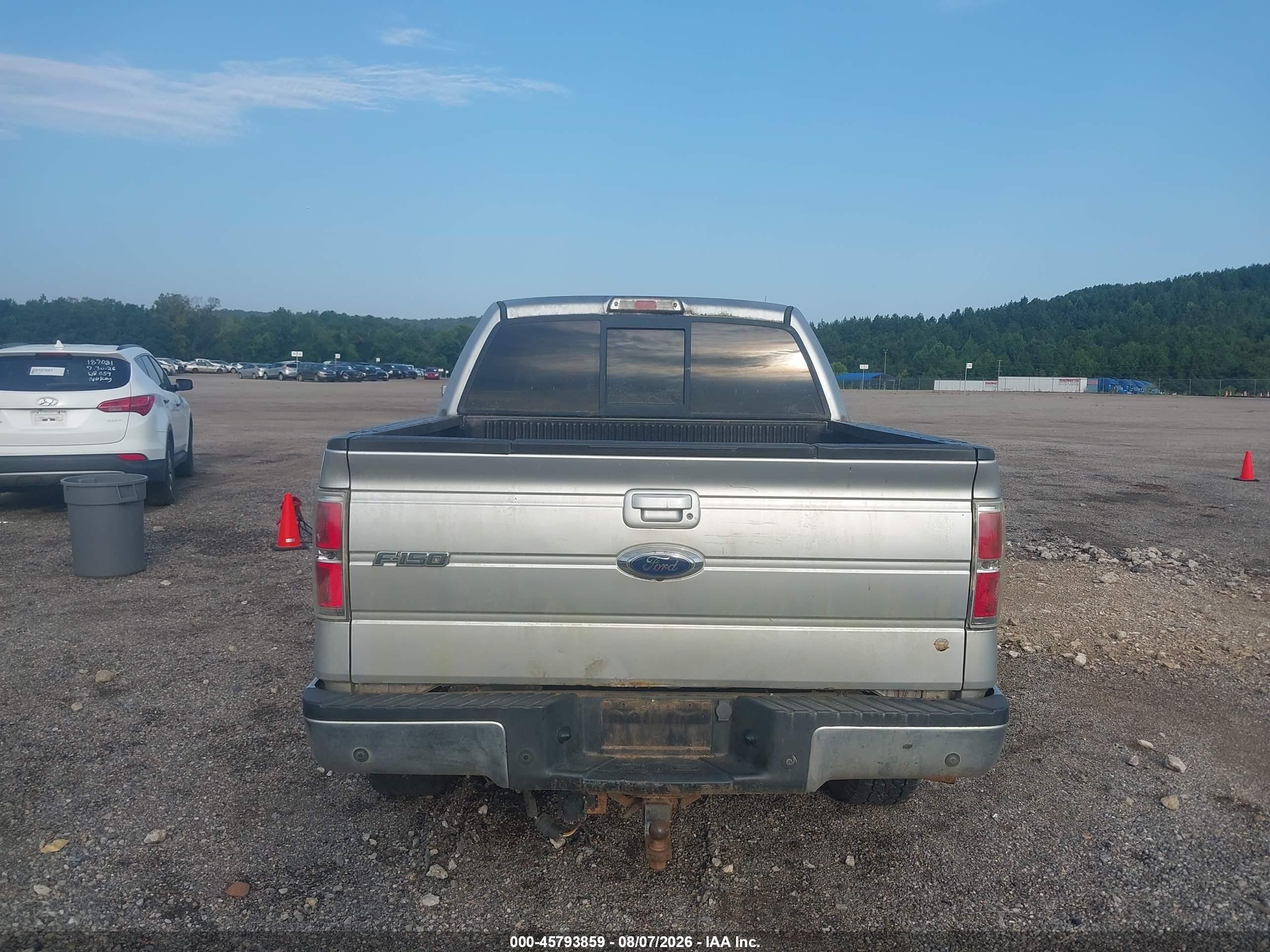 2013 Ford F-150 Lariat Silver vin: 1FTFW1ET1DFB18918