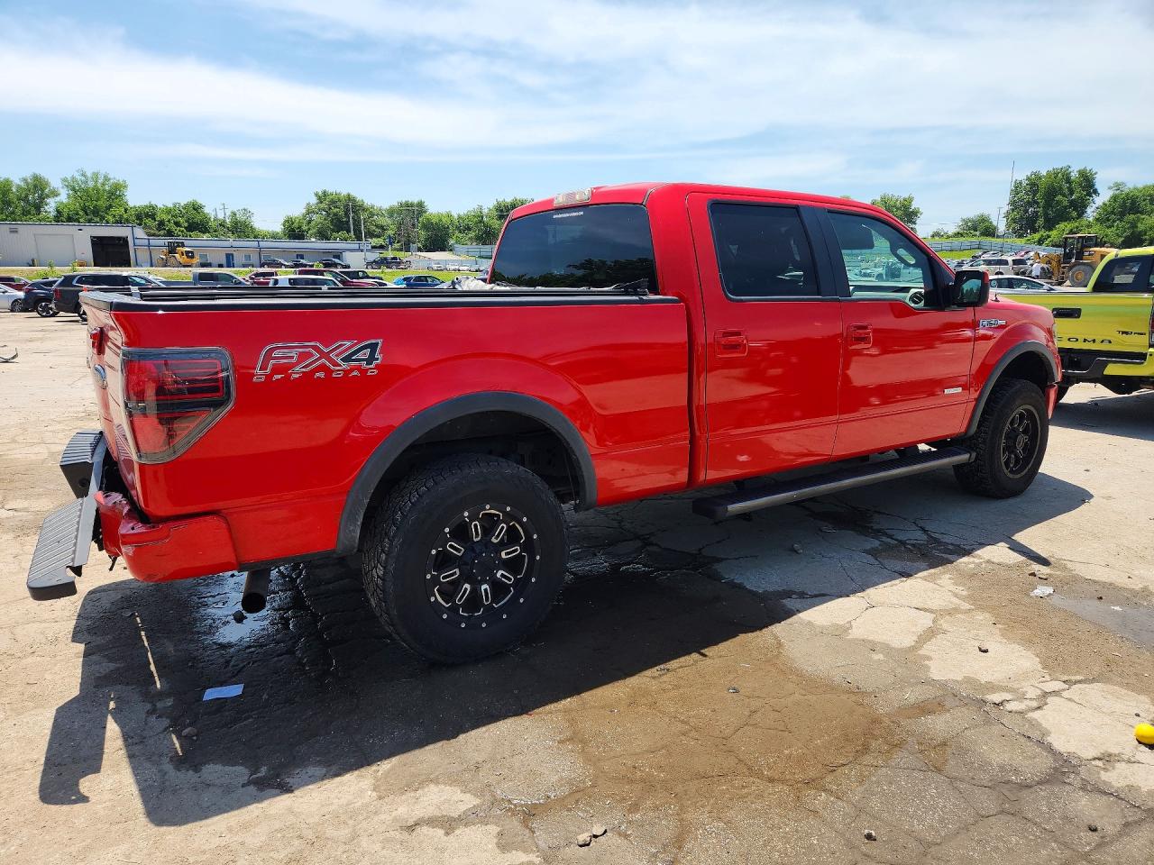 2013 Ford F150 Supercrew Red vin: 1FTFW1ET1DFB69903