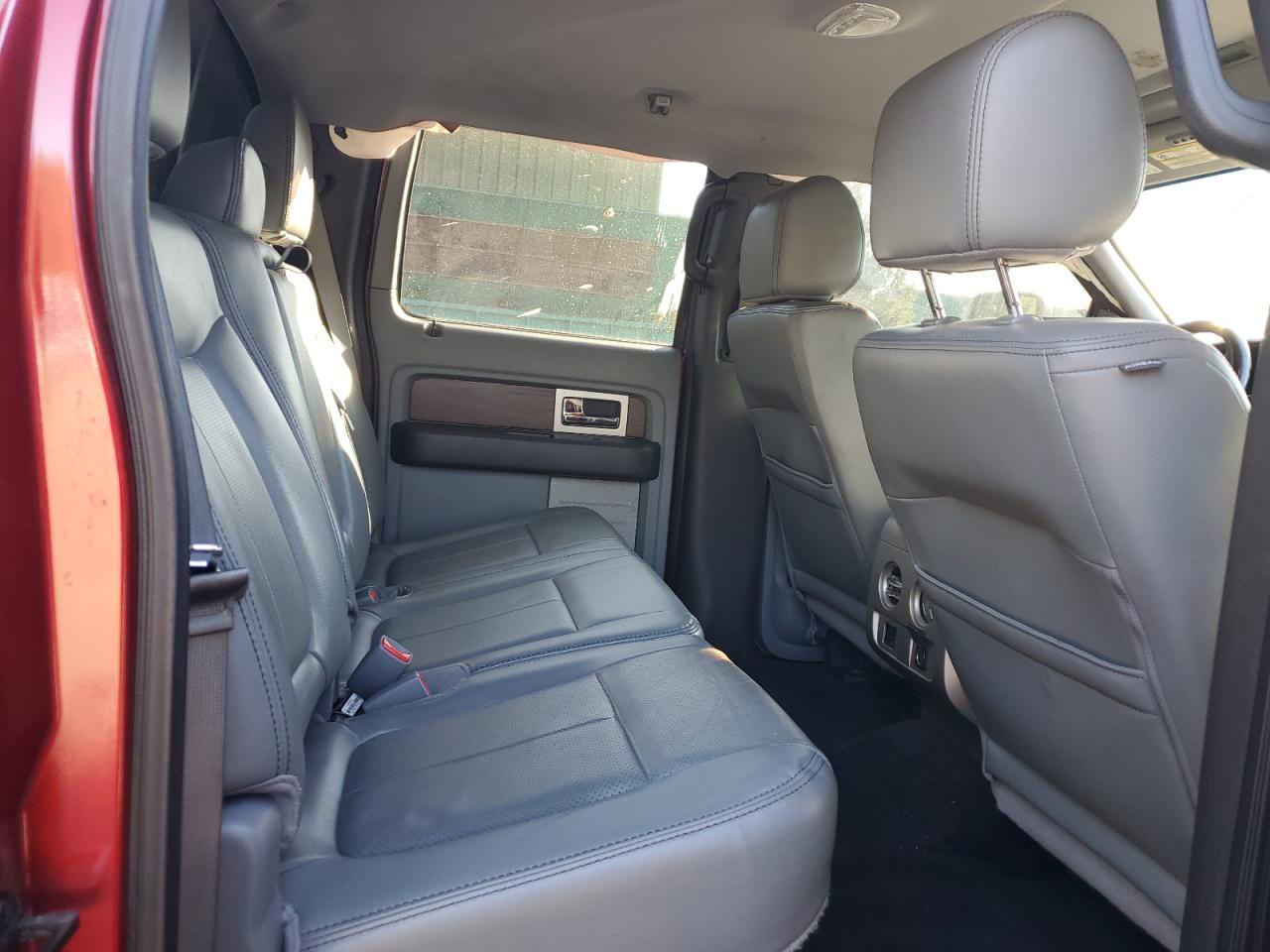 2013 Ford F150 Supercrew Red vin: 1FTFW1ET1DFB71196