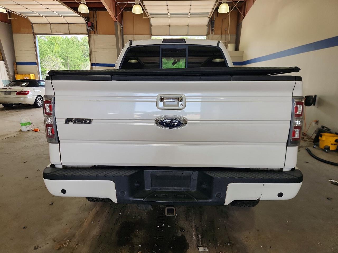 2013 Ford F150 Supercrew White vin: 1FTFW1ET1DFC37651