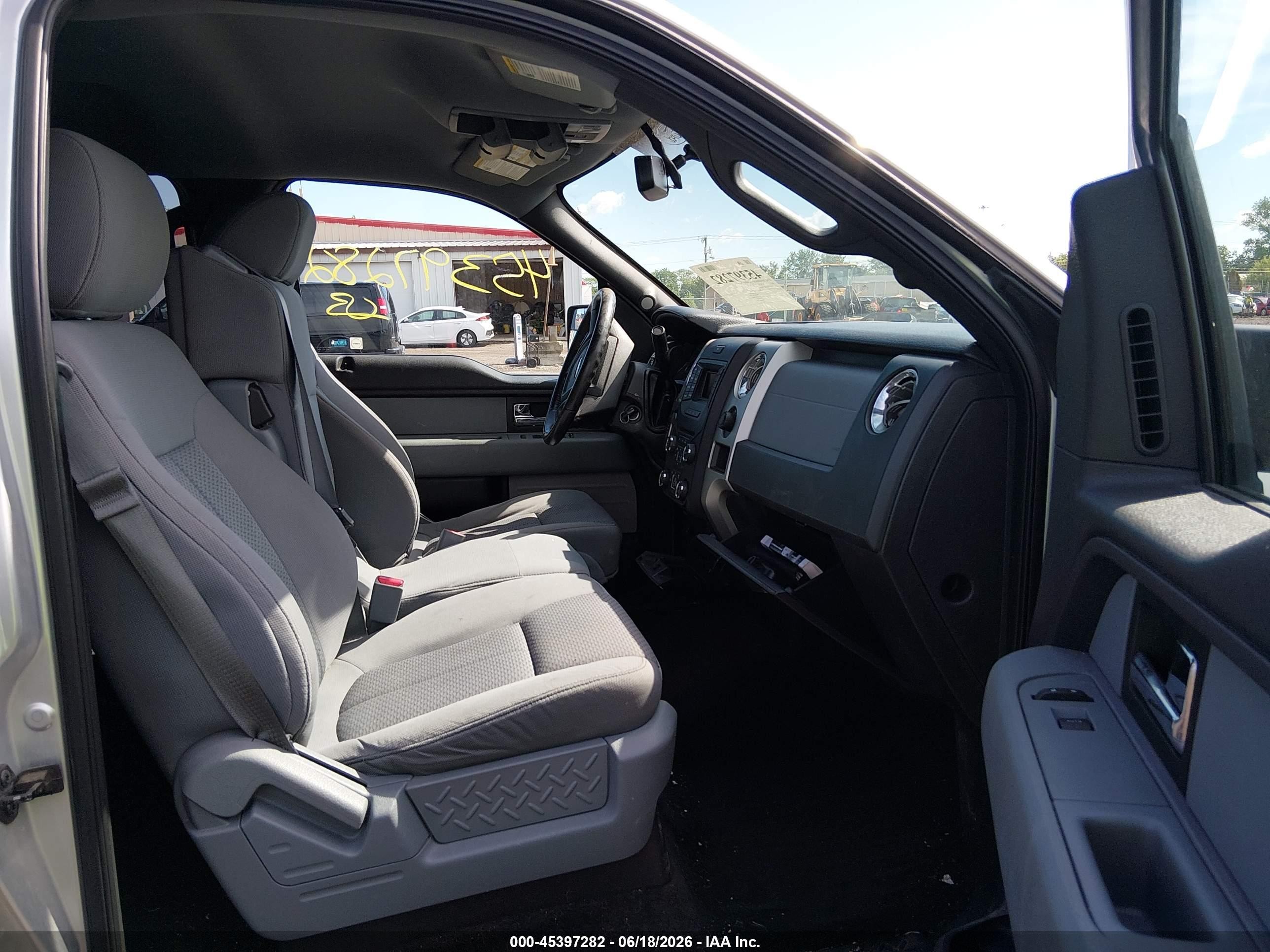 2013 Ford F-150 Xlt Silver vin: 1FTFW1ET1DFC40744