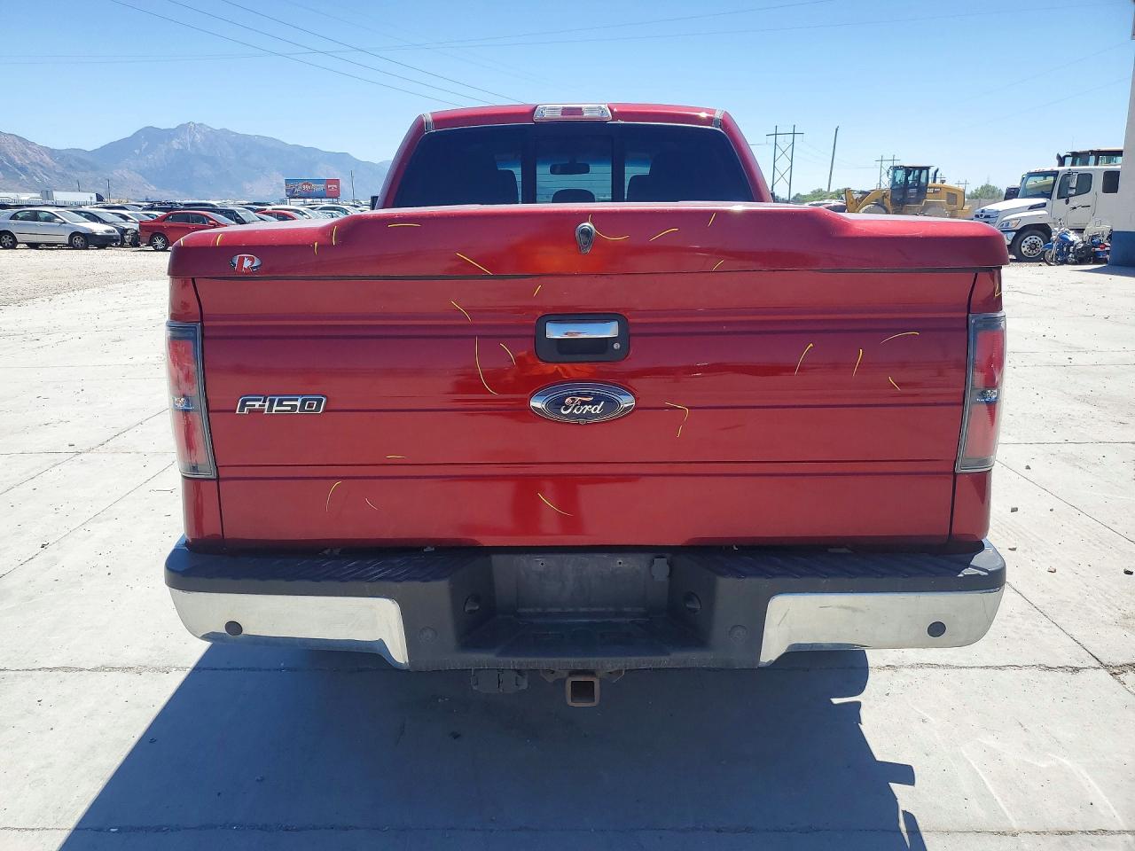 2013 Ford F150 Supercrew Red vin: 1FTFW1ET1DFC95095