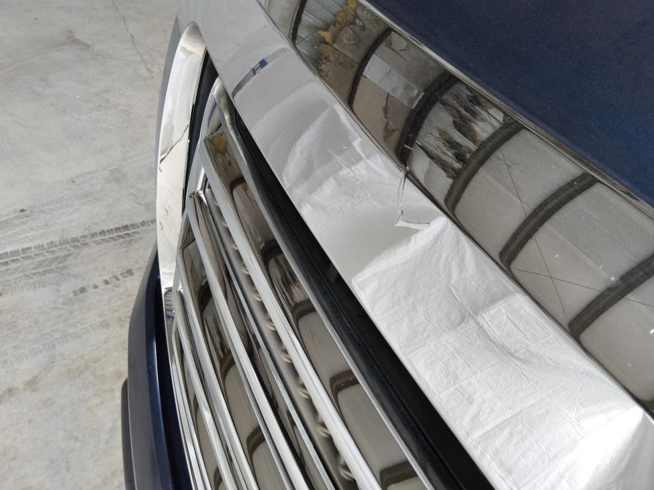 2013 Ford F150 Supercrew Blue vin: 1FTFW1ET1DKE42815 Damage: Grille, Peeling, 7 To 8 Inches